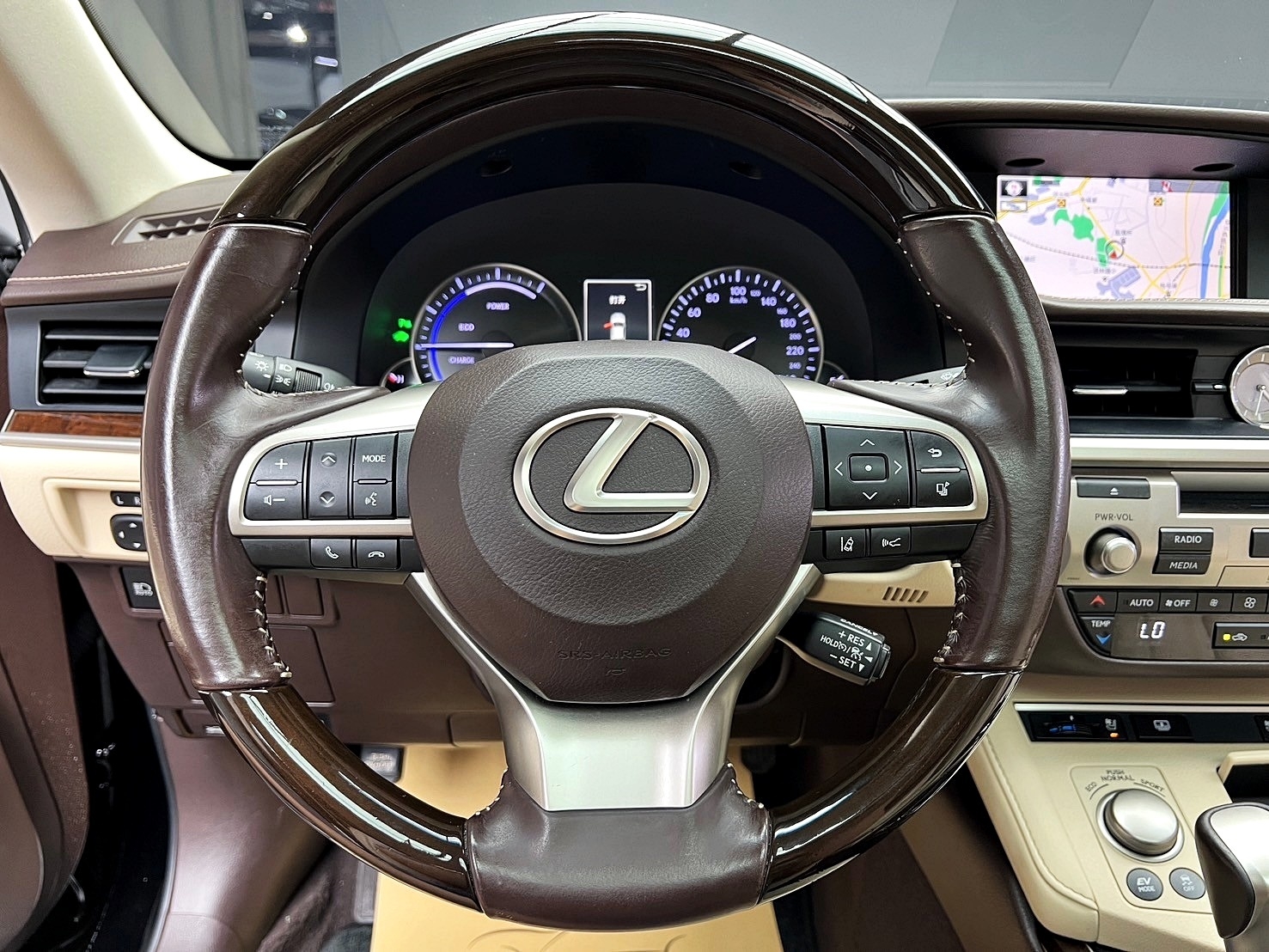 可回原廠 2016 Lexus ES300h 旗艦版『小李經理』元禾國際車業/特價中/一鍵就到  第20張相片