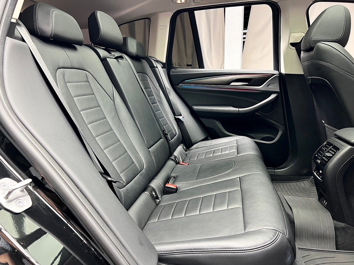 可回原廠 2021 BMW X3 xDrive30i Luxury 白金領航版 G01型『小李經理』元禾國際車業/特價中/一鍵就到  第16張相片