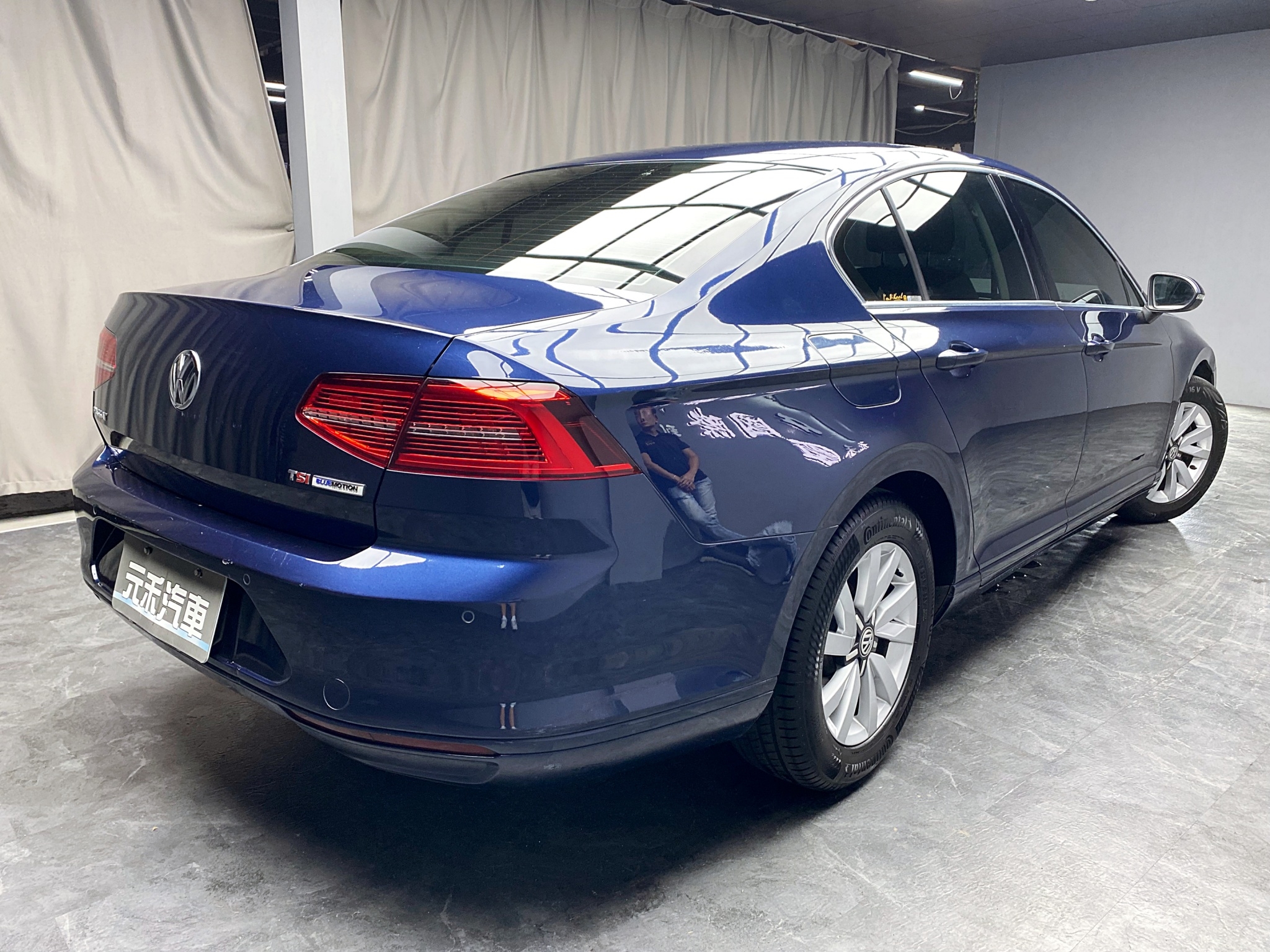 便宜無待修 2015 Volkswagen Passat Sedan 280TSI BMT CL『小李經理』元禾國際車業/特價中/一鍵就到  第17張相片