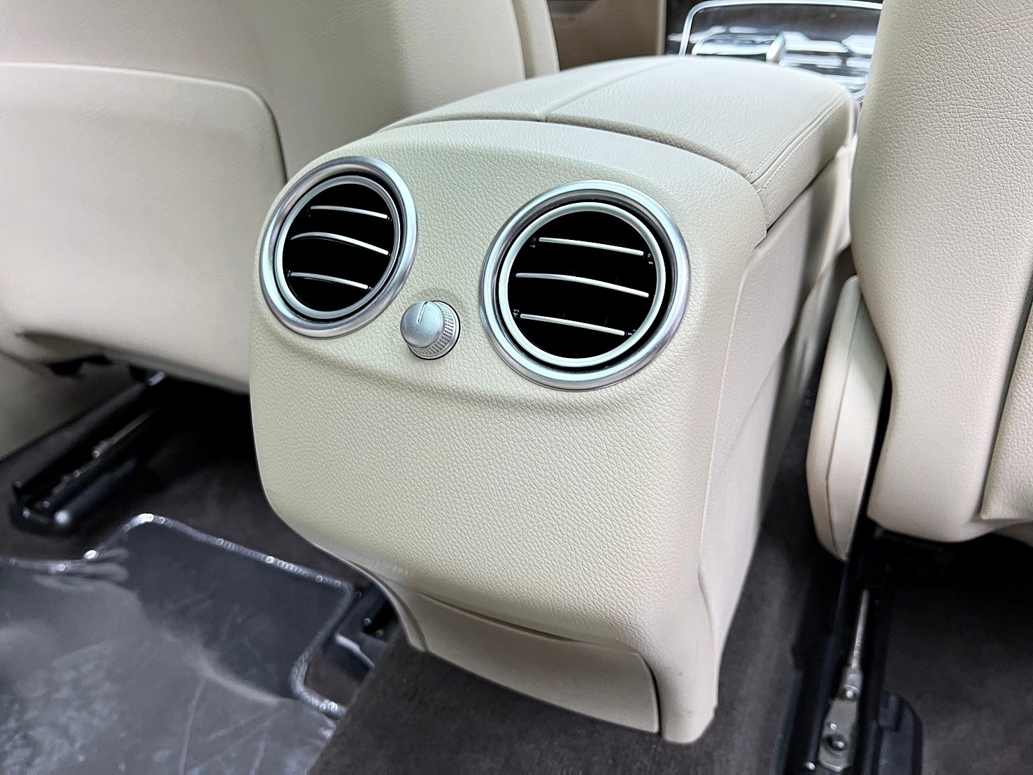 可回原廠 2016 Benz GLC250 4MATIC AMG Line X253型『小李經理』元禾國際車業/特價中/一鍵就到  第10張相片