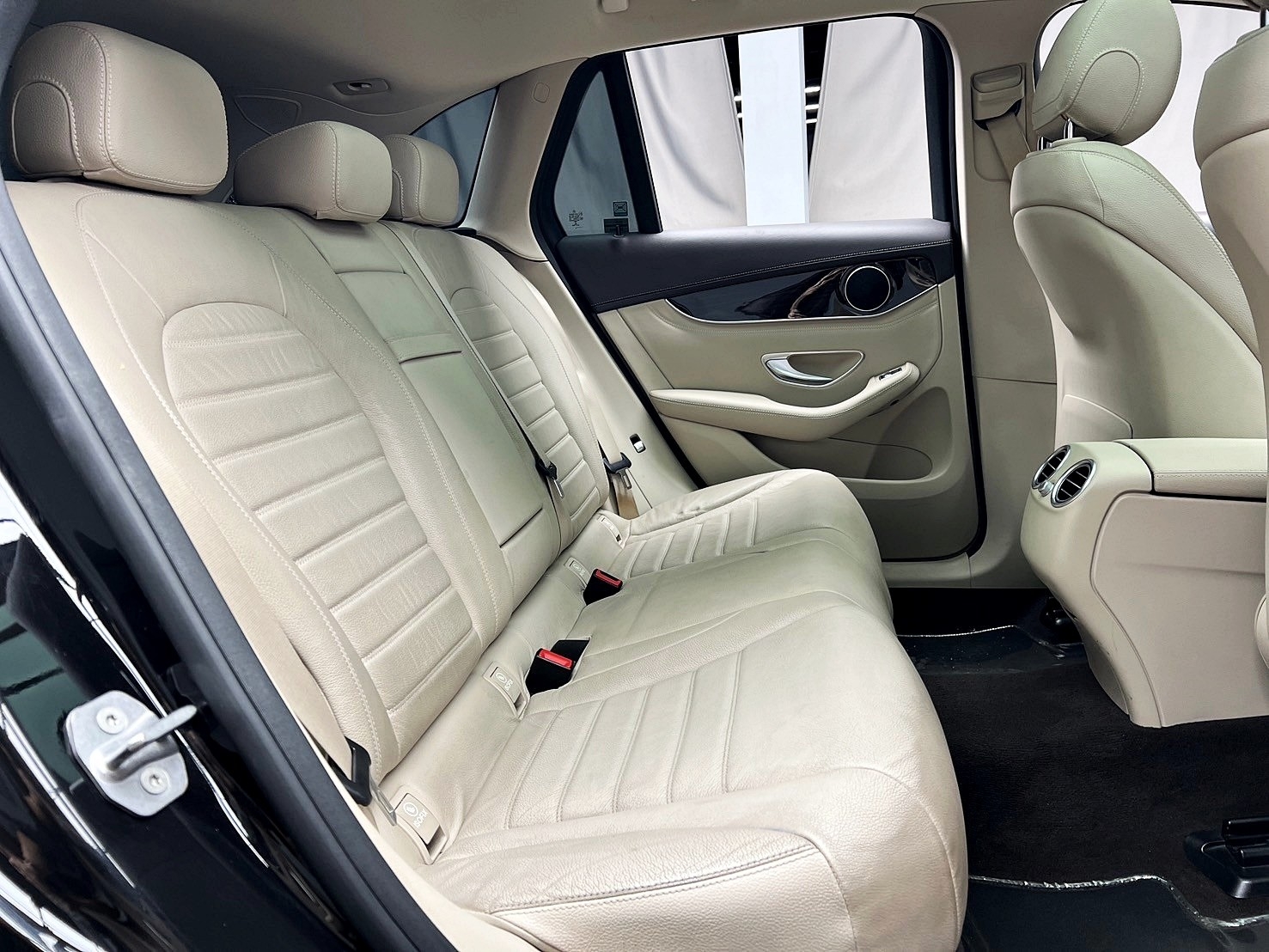 可回原廠 2016 Benz GLC250 4MATIC AMG Line X253型『小李經理』元禾國際車業/特價中/一鍵就到  第11張相片