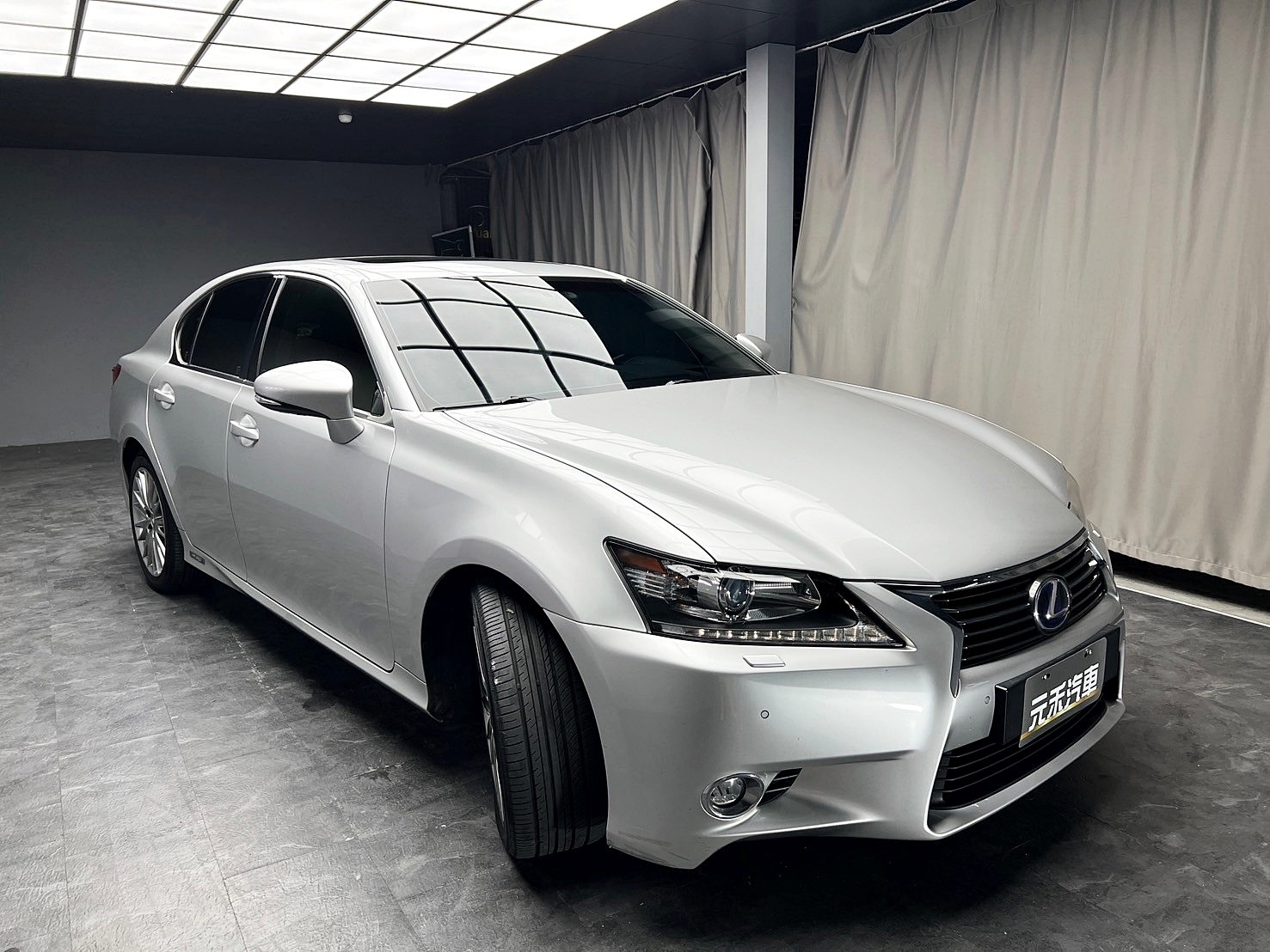 便宜無待修 2014 Lexus GS300h 頂級版『小李經理』元禾國際車業/特價中/一鍵就到  第19張相片