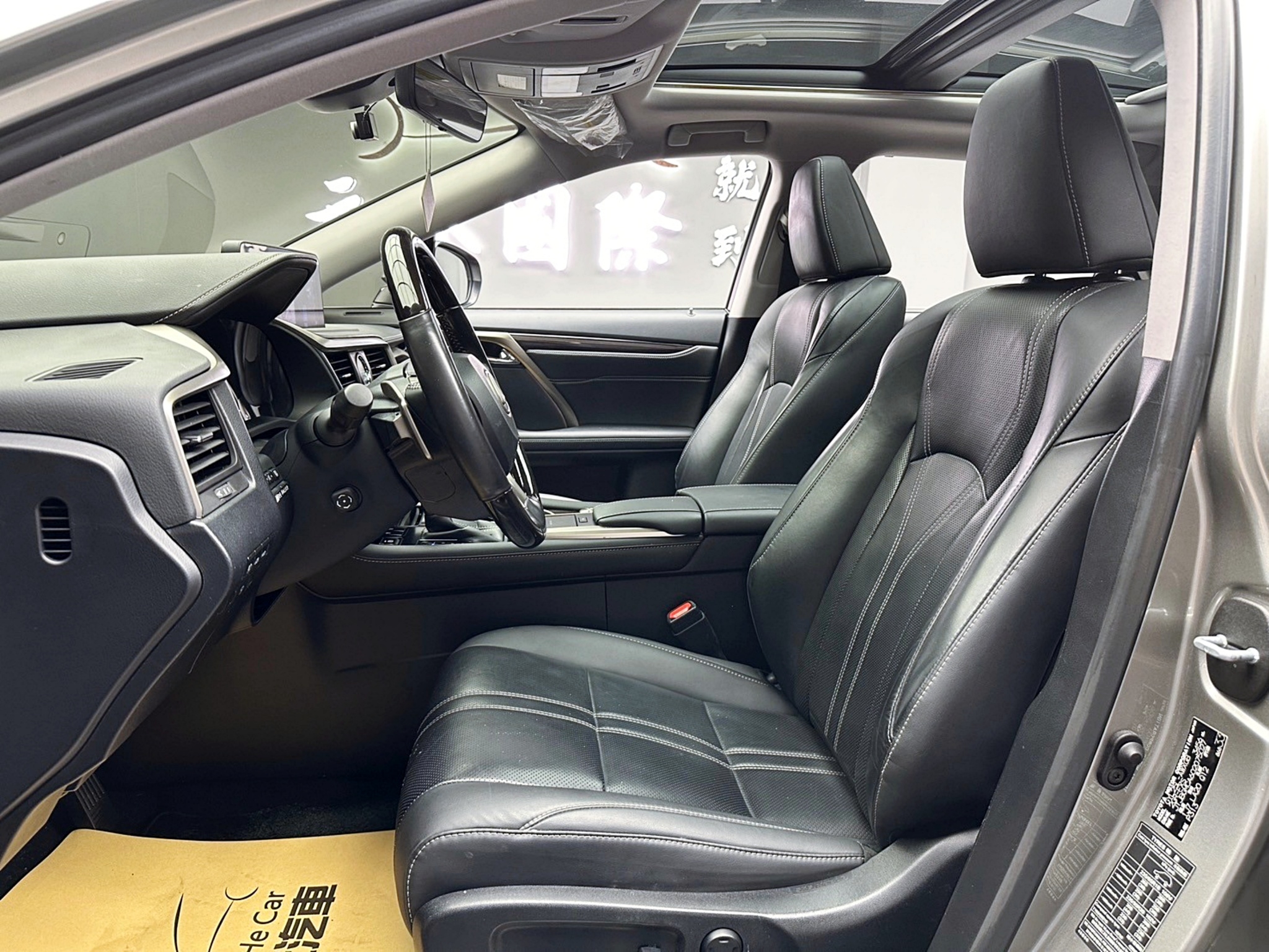可回原廠 2021 Lexus RX450h 旗艦版『小李經理』元禾國際車業/特價中/一鍵就到  第12張相片