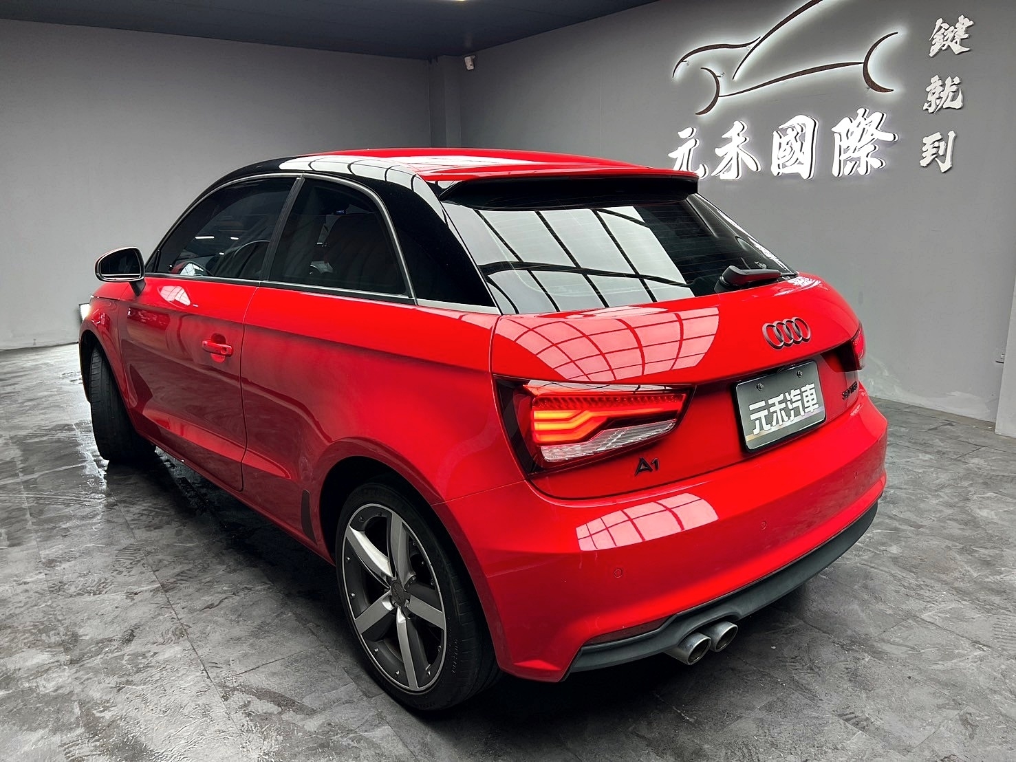 便宜無待修 2015 Audi A1 30TFSI sportback『小李經理』元禾國際車業/特價中/一鍵就到  第3張相片