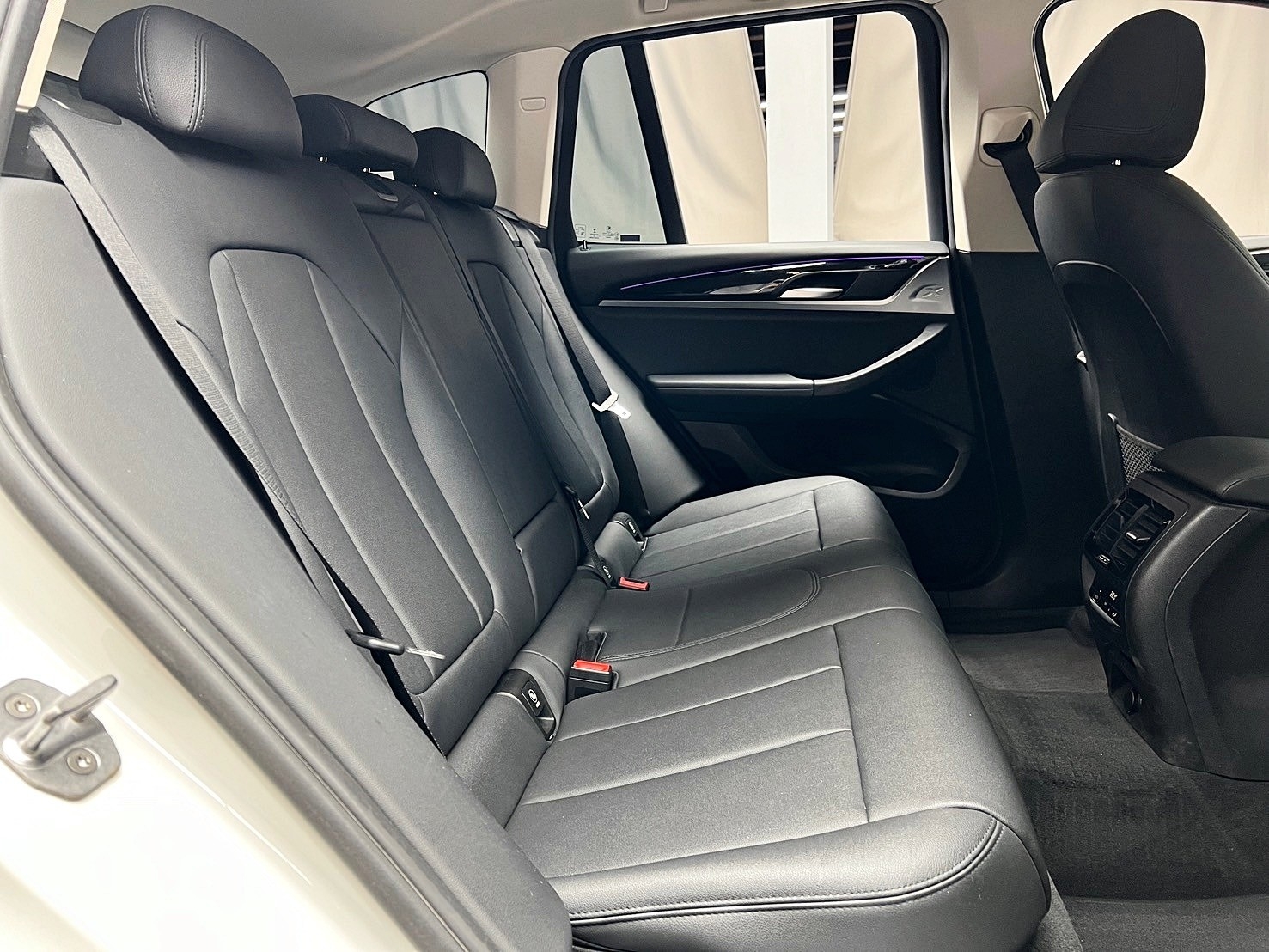 可回原廠 2018 BMW X3 xDrive20i G01型『小李經理』元禾國際車業/特價中/一鍵就到  第11張相片