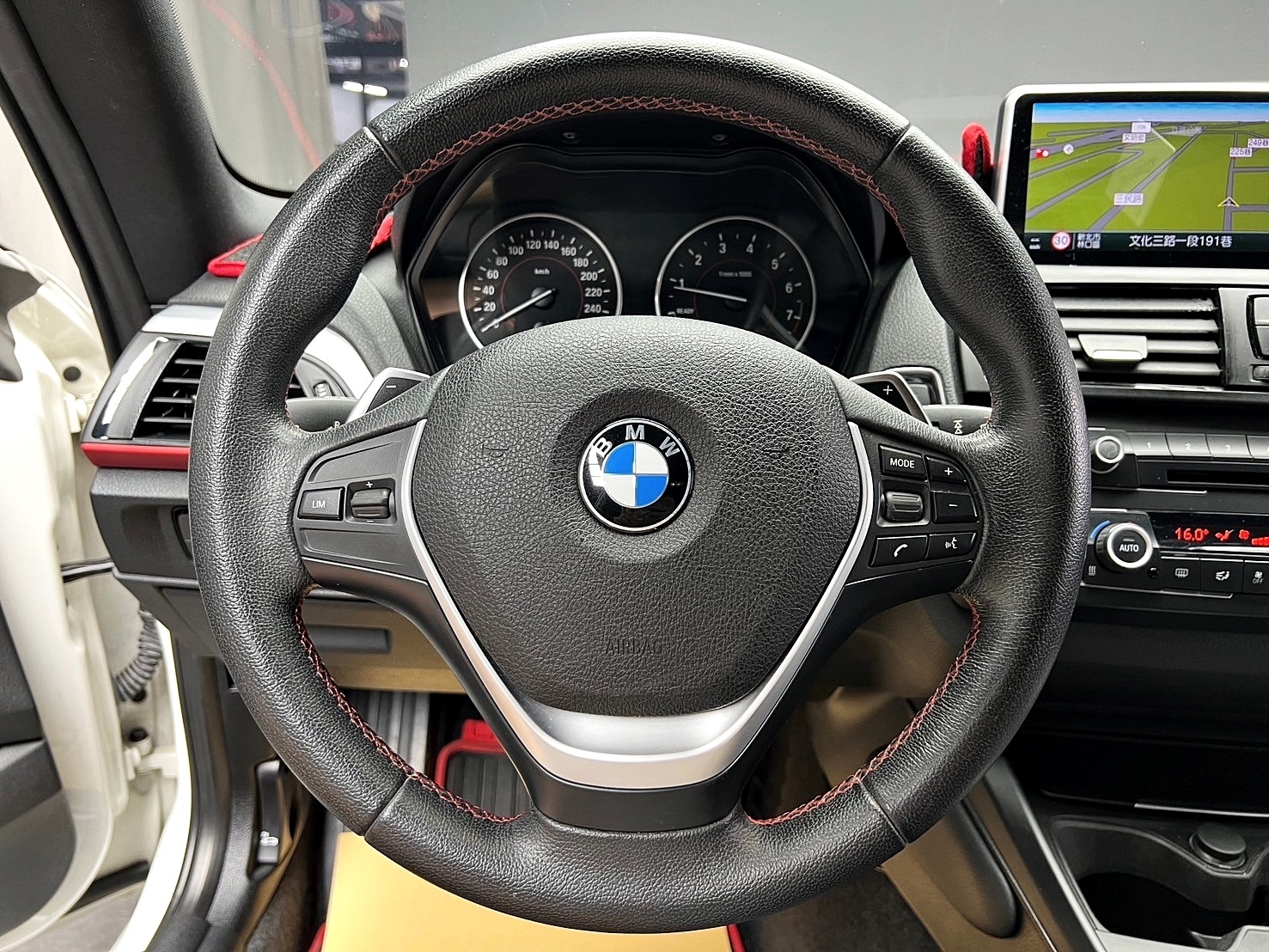 便宜無待修 2014 BMW 220i Sport F22型『小李經理』元禾國際車業/特價中/一鍵就到  第8張相片