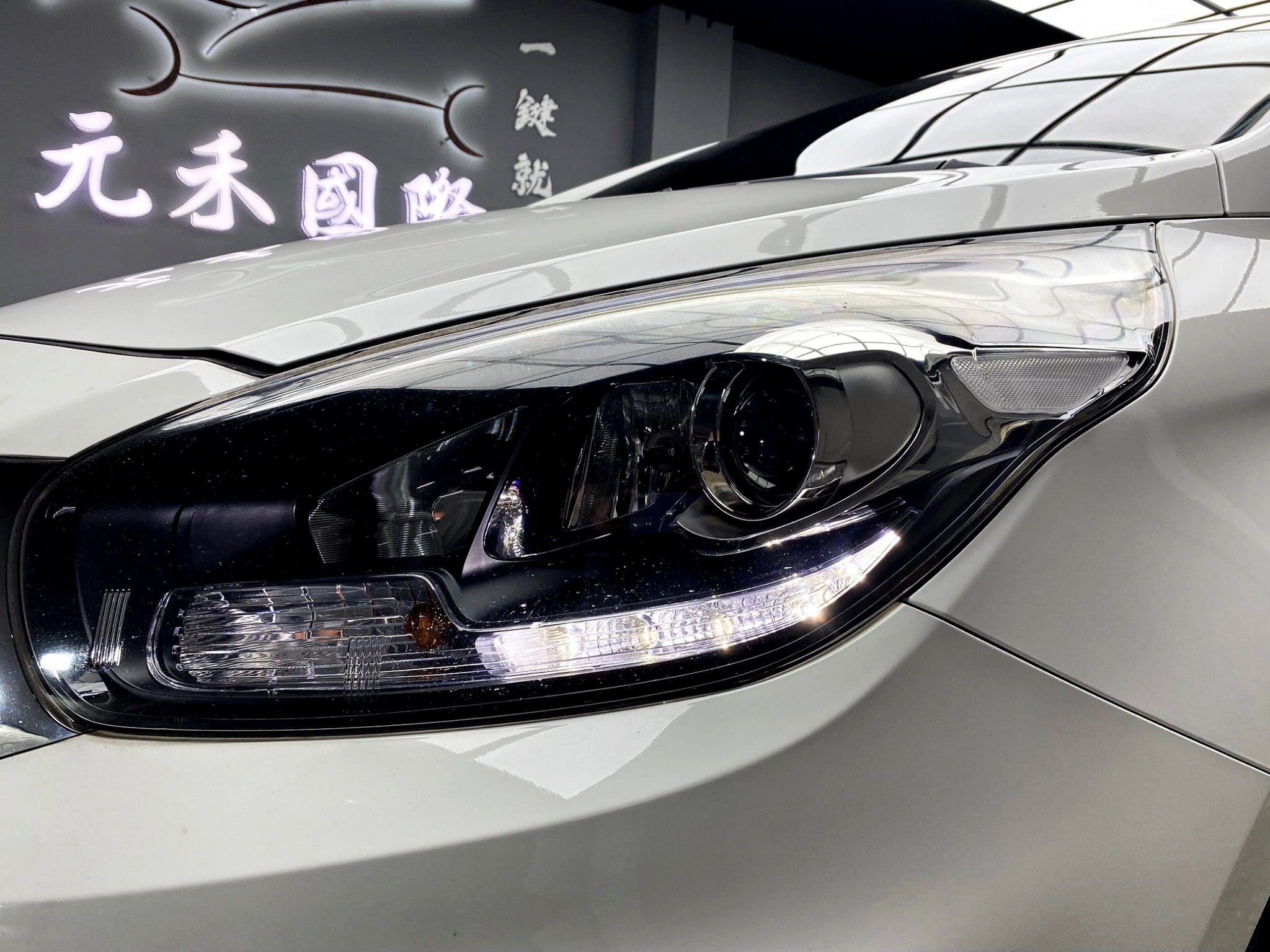 可回原廠 2018 Kia Carens CRDi 七人座柴油科技版『小李經理』元禾國際車業/特價中/一鍵就到  第15張相片
