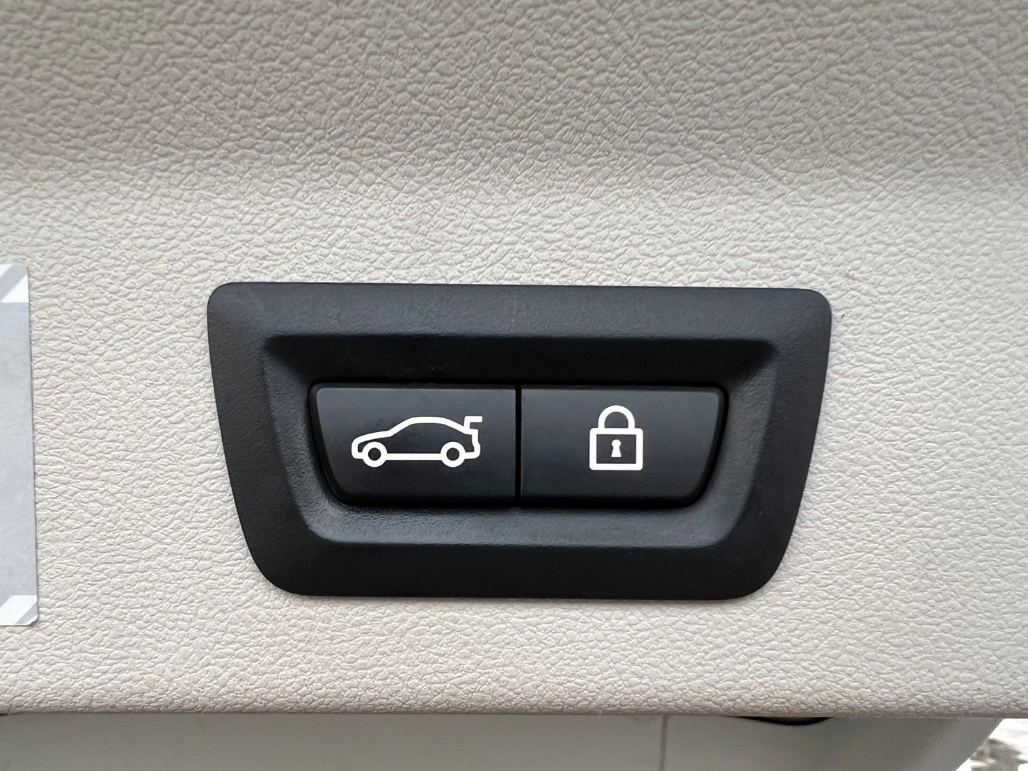 可回原廠 2018 BMW X3 xDrive20i G01型『小李經理』元禾國際車業/特價中/一鍵就到  第13張相片