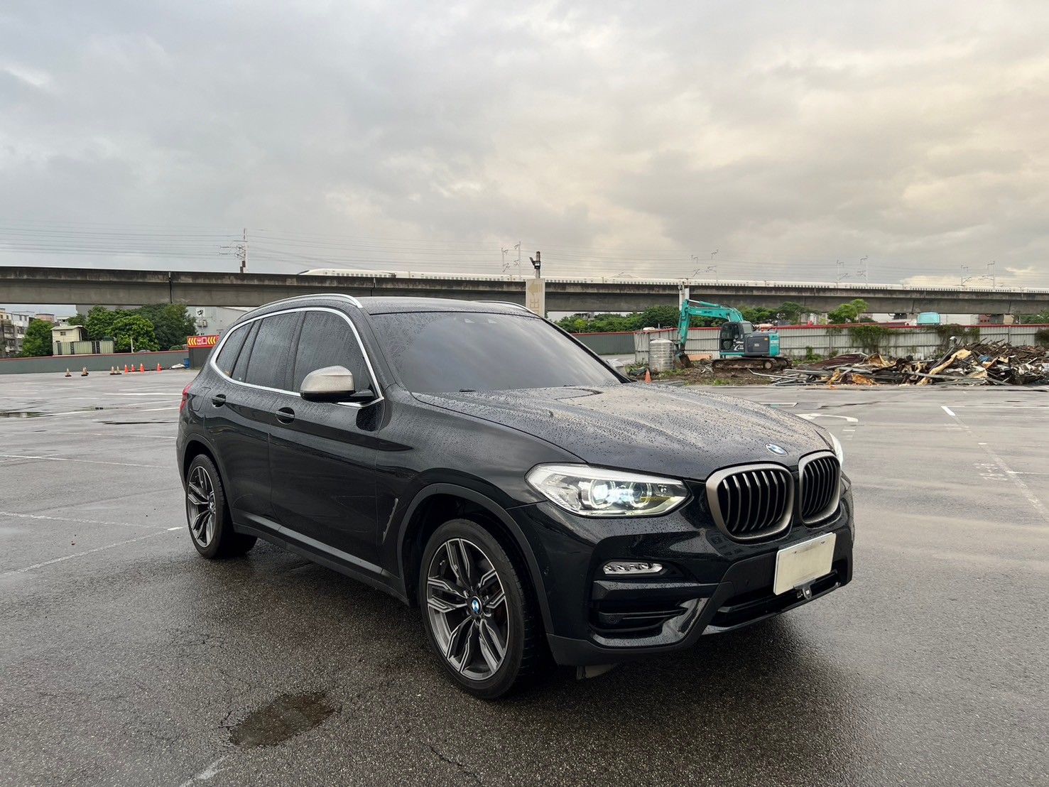 可回原廠 2018 BMW X3 xDrive20i G01型『小李經理』元禾國際車業/特價中/一鍵就到  第16張相片