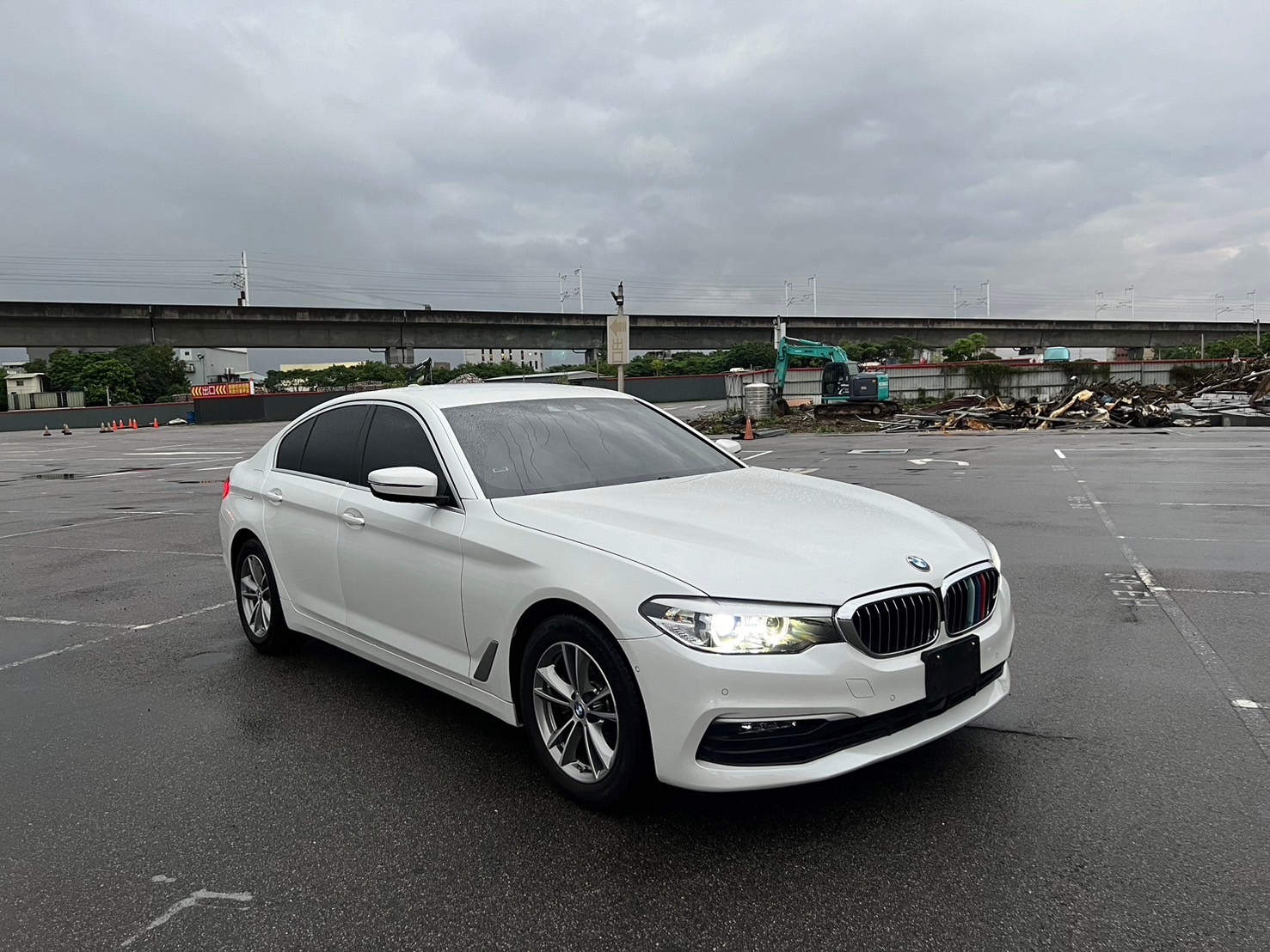 可回原廠 2019 BMW 520i Sedan 極智版 G30型『小李經理』元禾國際車業/特價中/一鍵就到  第14張相片