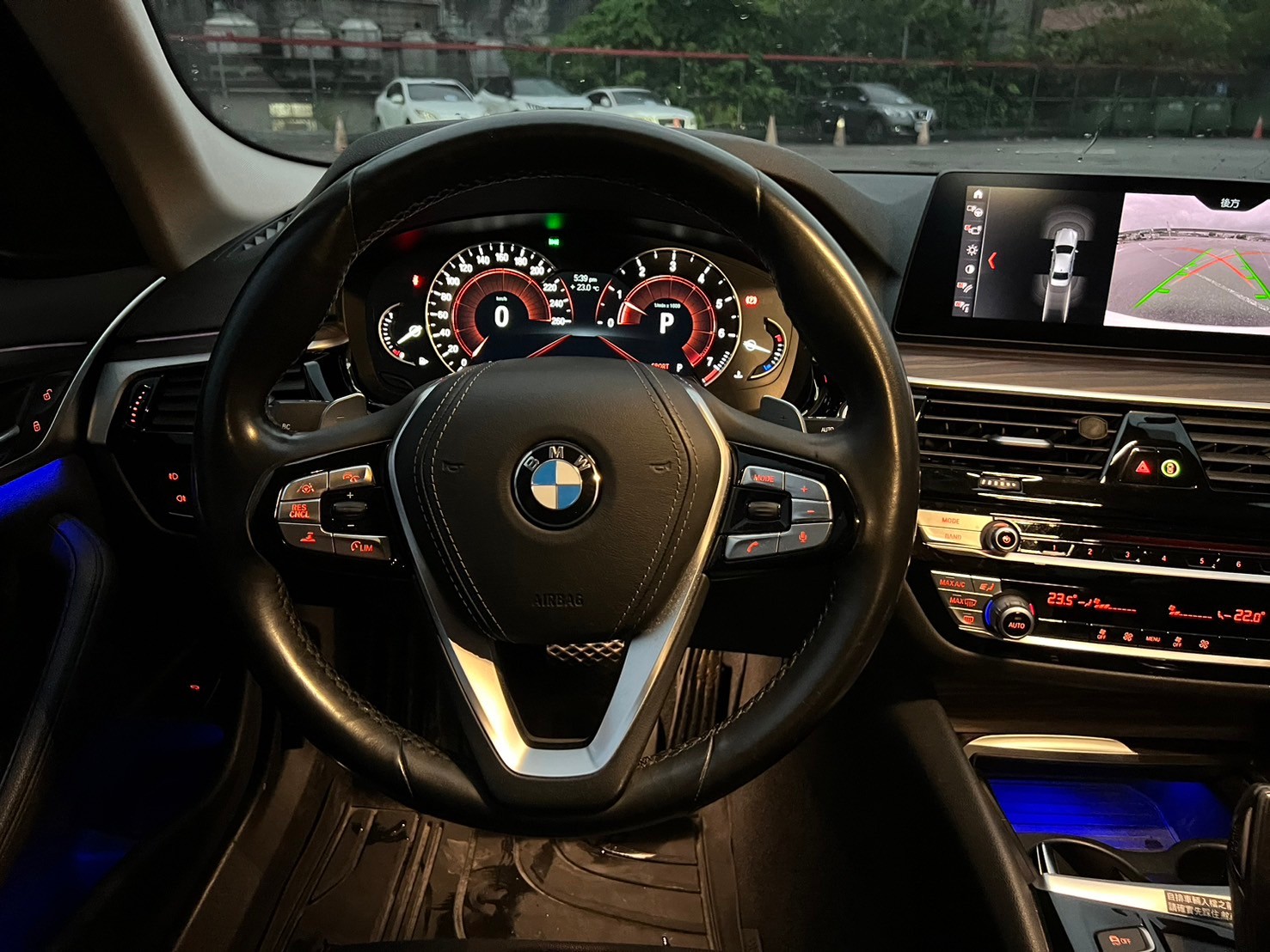 可回原廠 2019 BMW 520i Sedan 極智版 G30型『小李經理』元禾國際車業/特價中/一鍵就到  第15張相片