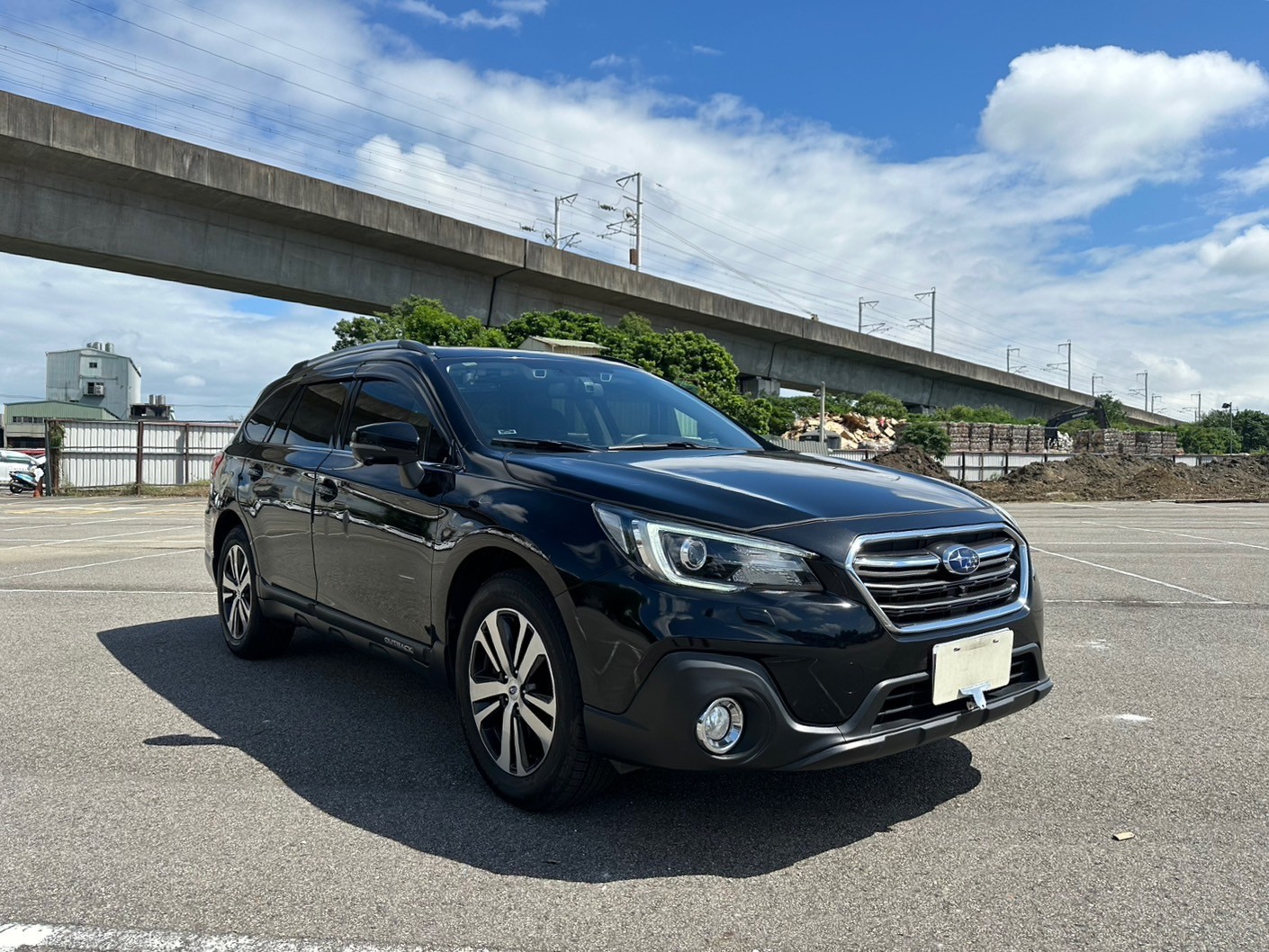 可回原廠 2018 Subaru Outback i-S EyeSight『小李經理』元禾國際車業/特價中/一鍵就到  第17張相片