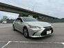 可回原廠 2019 Lexus ES300h 豪華版『小李經理』元禾國際車業/特價中/一鍵就到  第17張縮圖