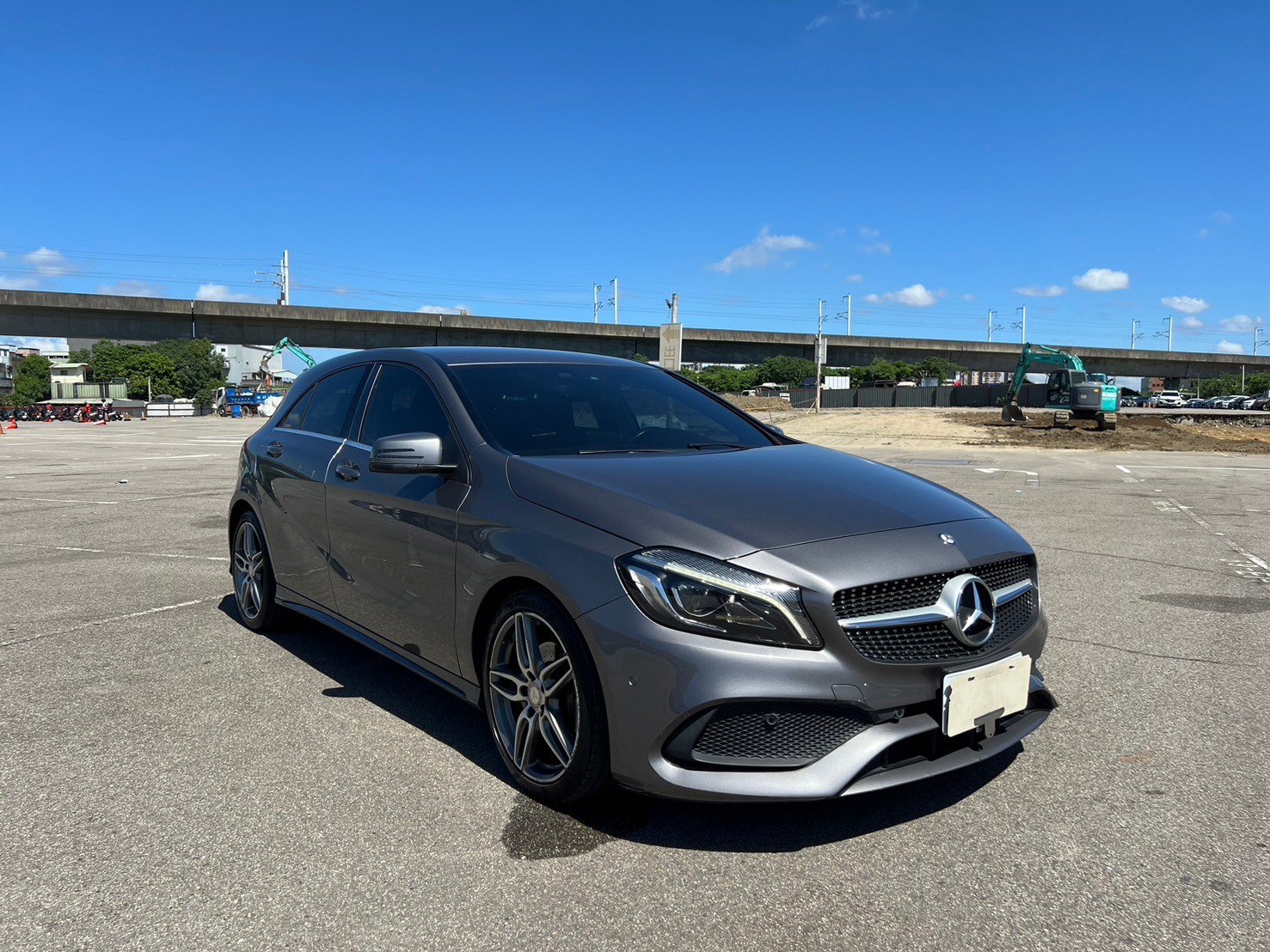 可回原廠 2016/17 Benz A180 運動版『小李經理』元禾國際車業/特價中/一鍵就到  第15張相片