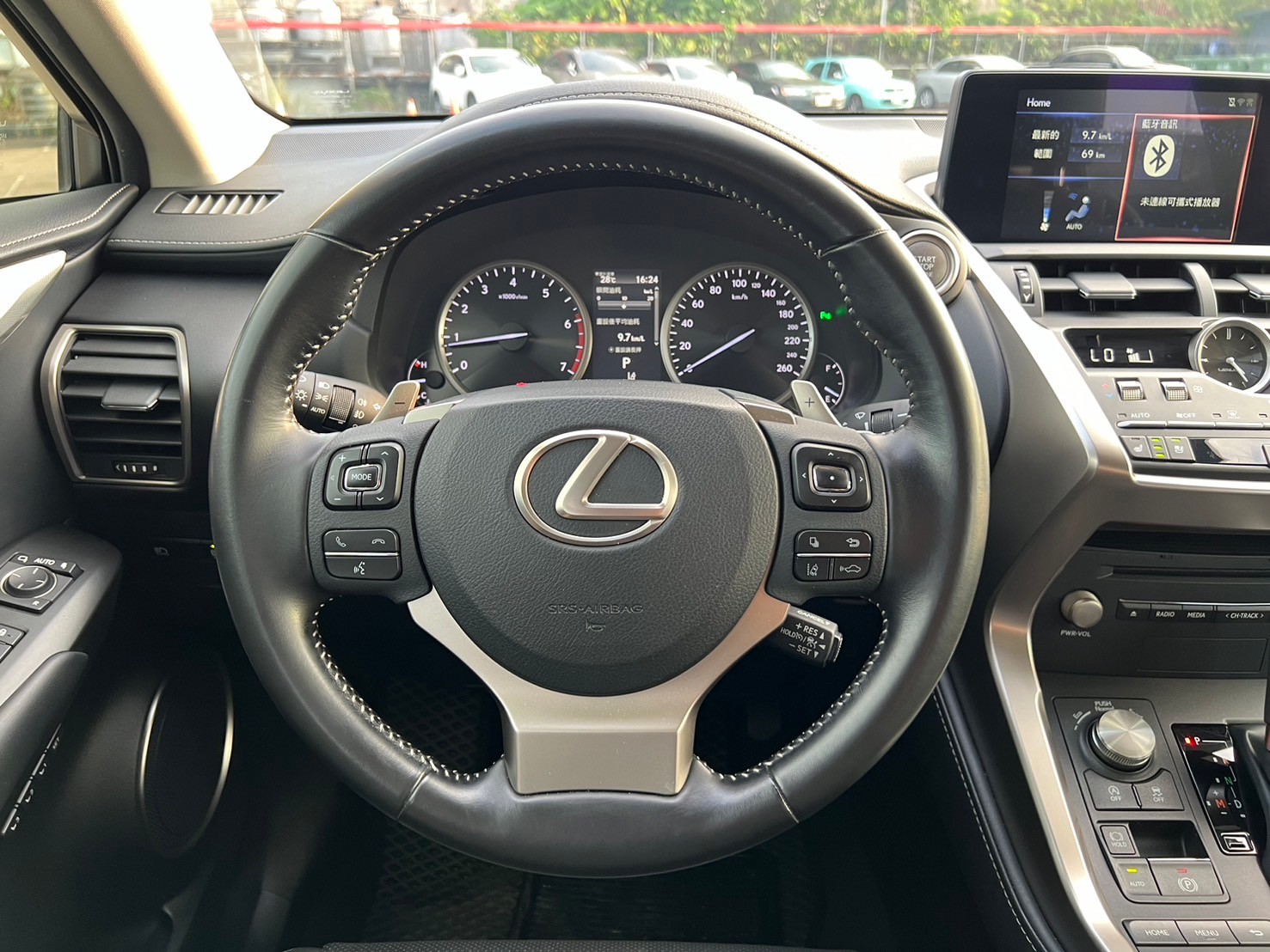 可回原廠 2020 Lexus NX300 豪華版『小李經理』元禾國際車業/特價中/一鍵就到  第19張相片