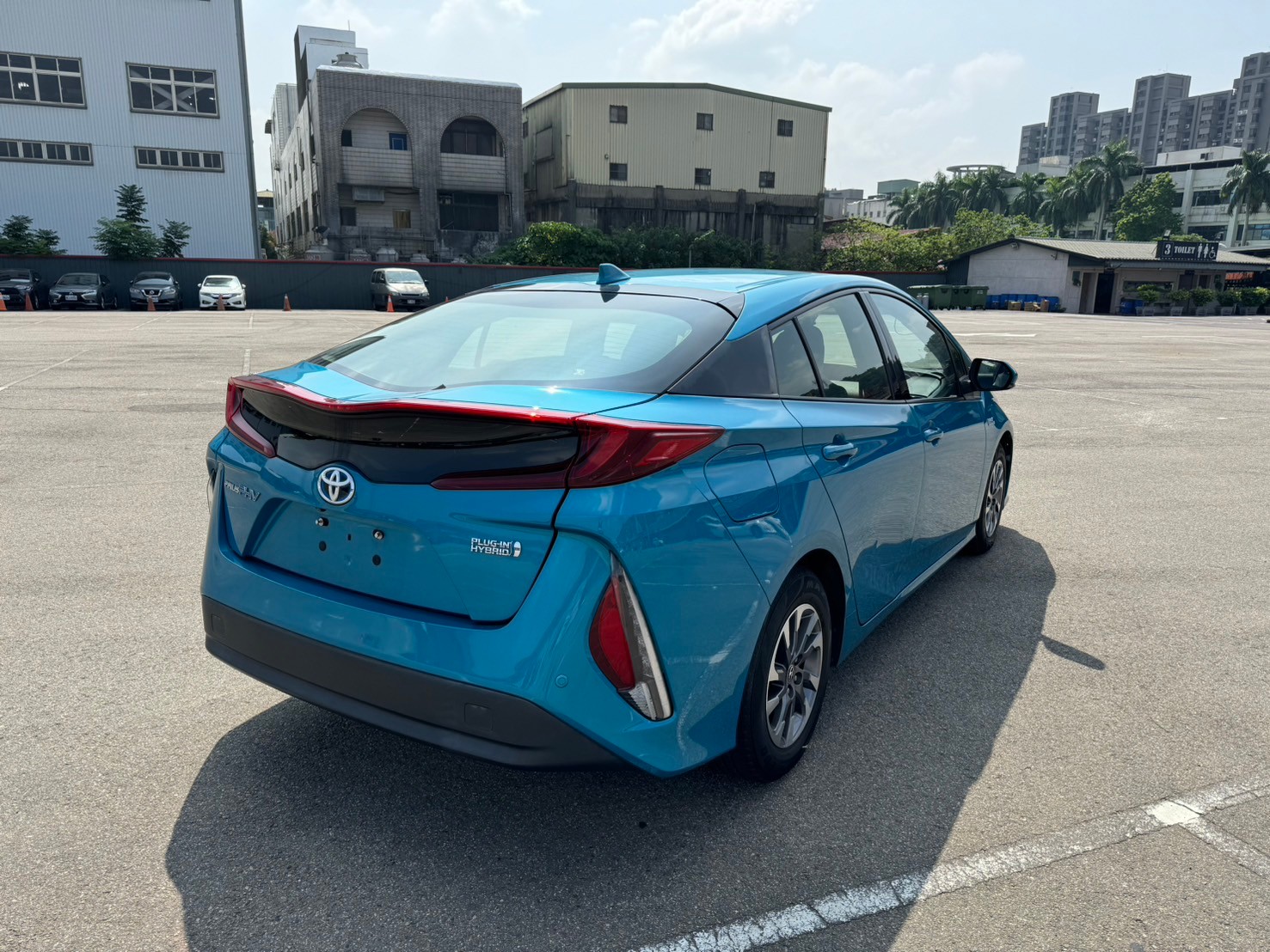 可回原廠 2017 Toyota Prius PHV『小李經理』元禾國際車業/特價中/一鍵就到  第12張相片