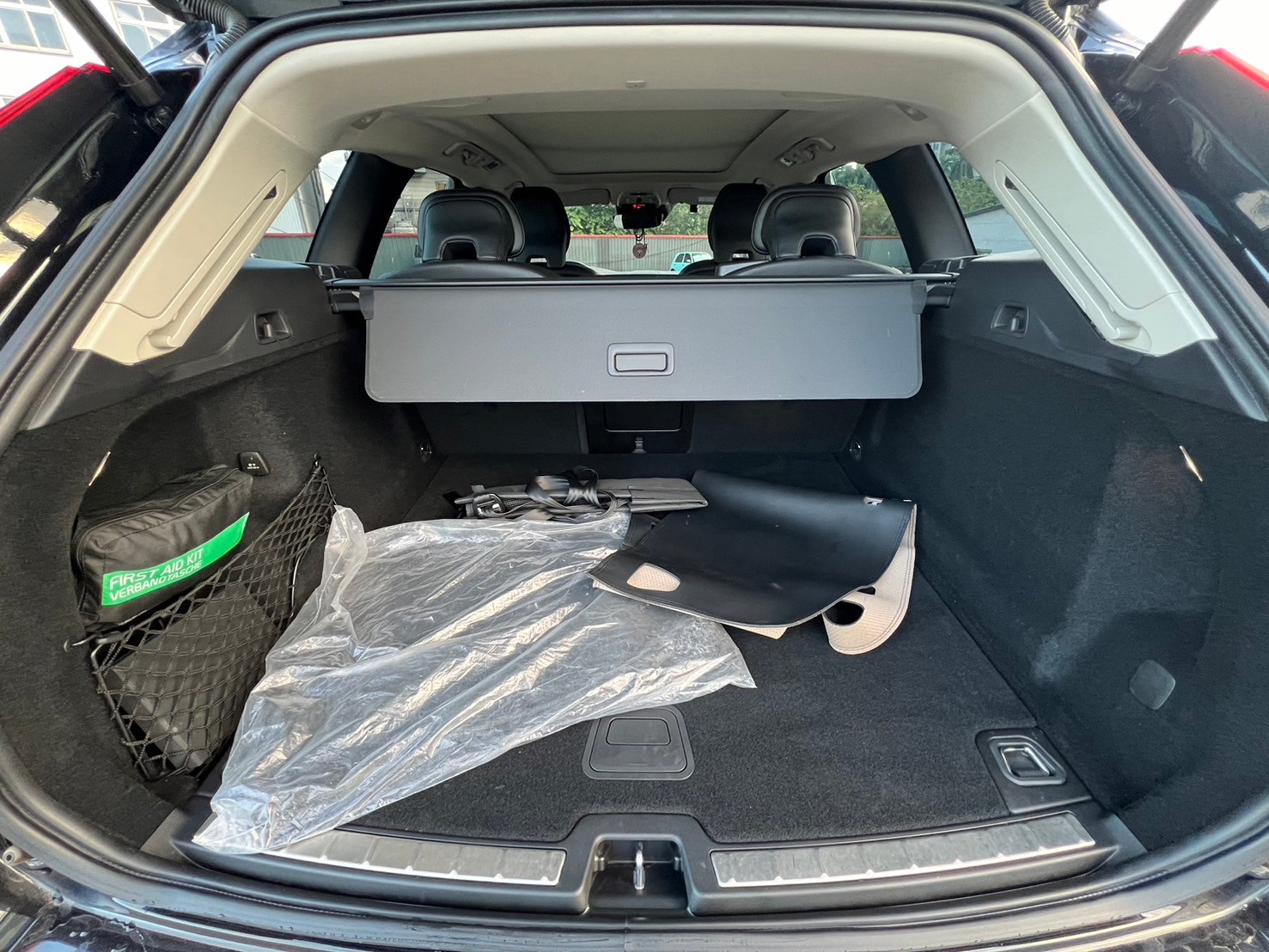 可回原廠 2021 Volvo XC60 B4 Momentum Plus『小李經理』元禾國際車業/特價中/一鍵就到  第15張相片