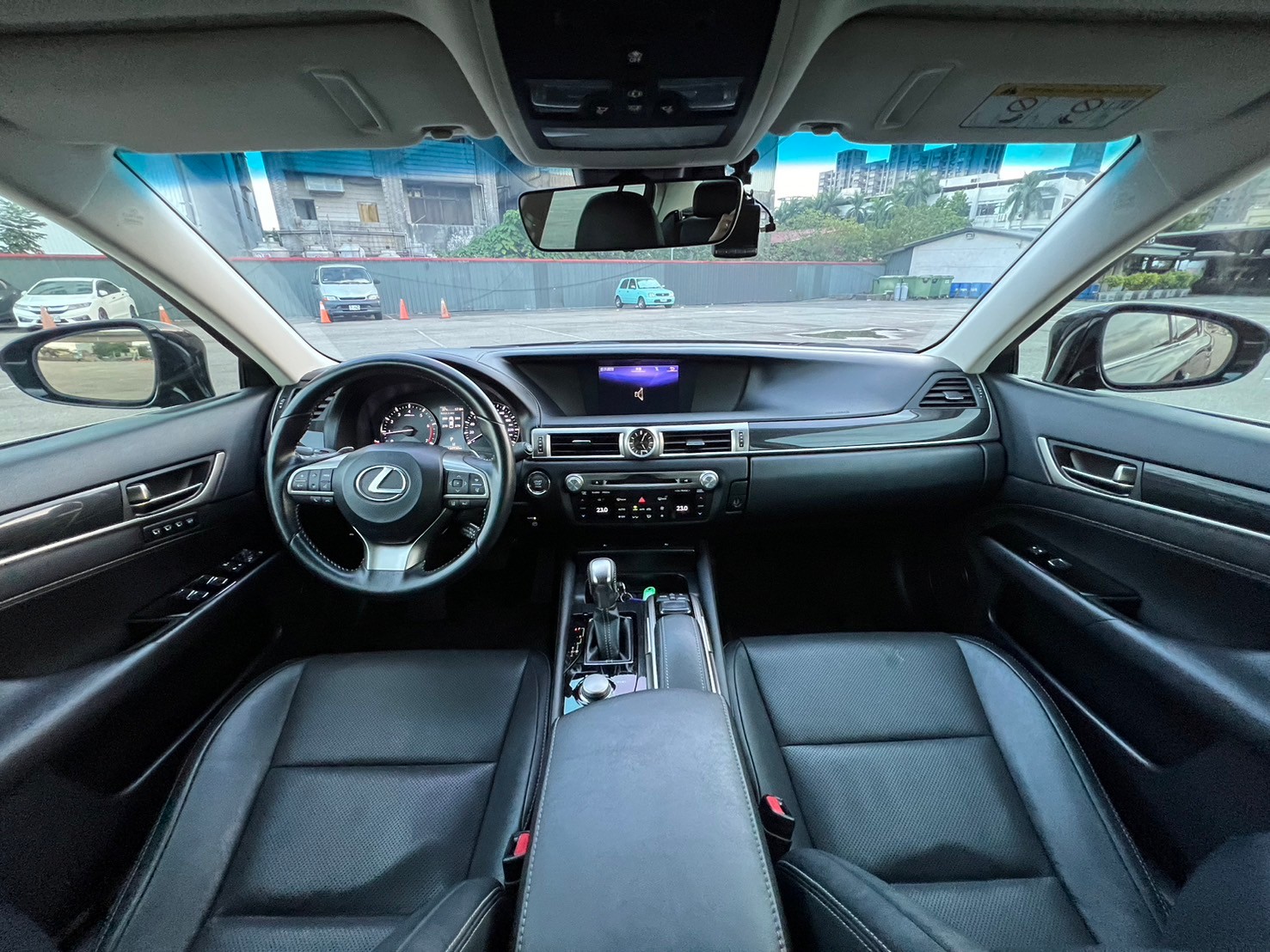 可回原廠 2016 Lexus GS200t 豪華版『小李經理』元禾國際車業/特價中/一鍵就到  第13張相片