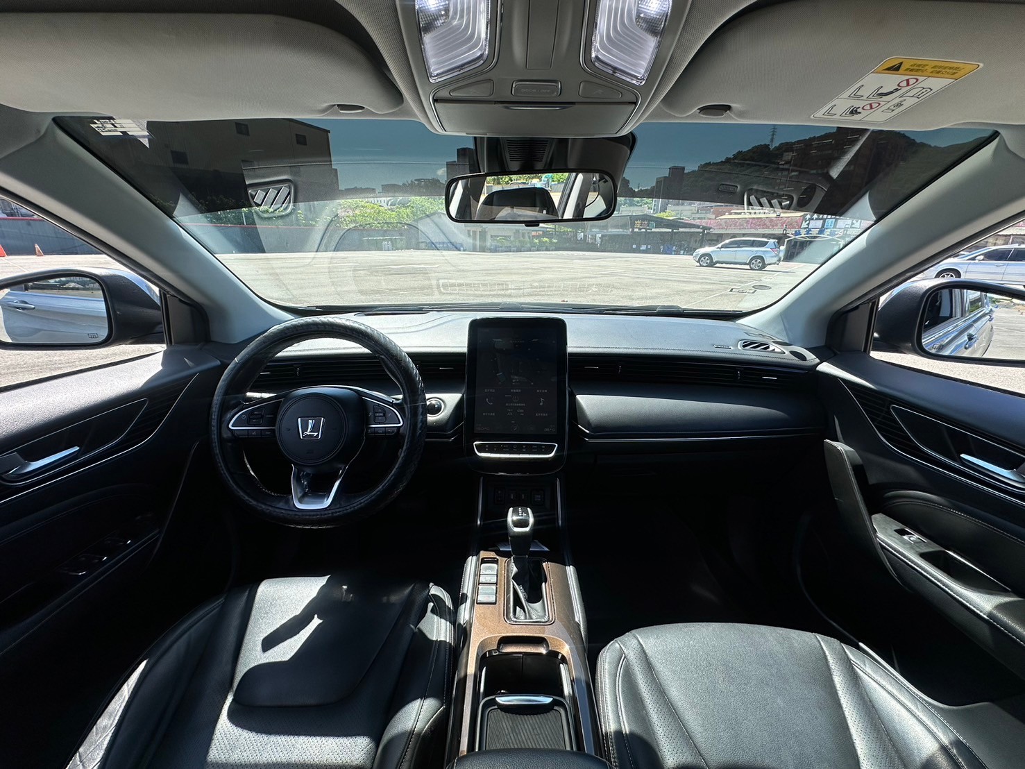 可回原廠 2020 Luxgen URX 五人座ARD智行款『小李經理』元禾國際車業/特價中/一鍵就到  第8張相片