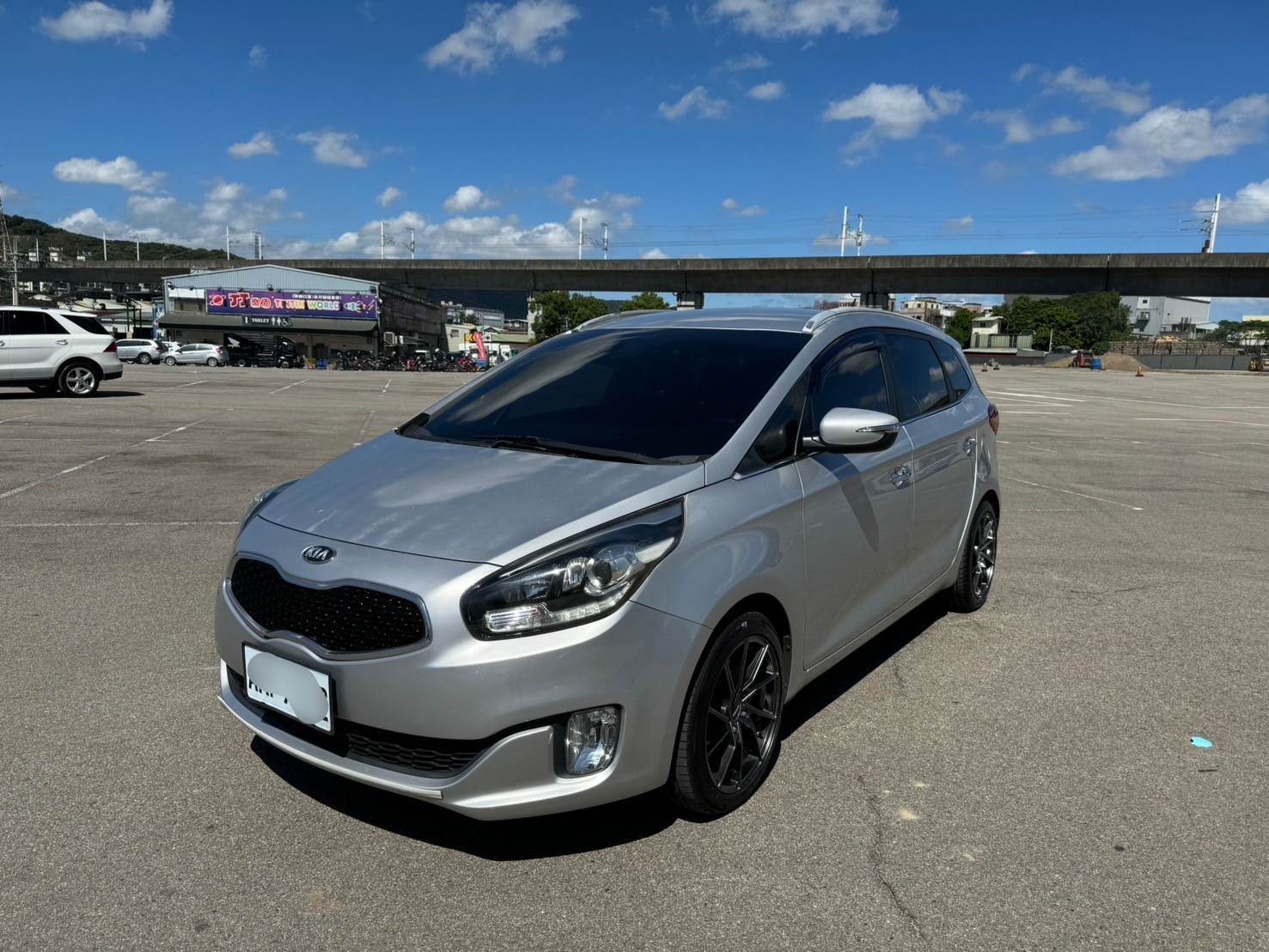 可回原廠 2016 Kia Carens 七人座科技版『小李經理』元禾國際車業/特價中/一鍵就到  第1張相片