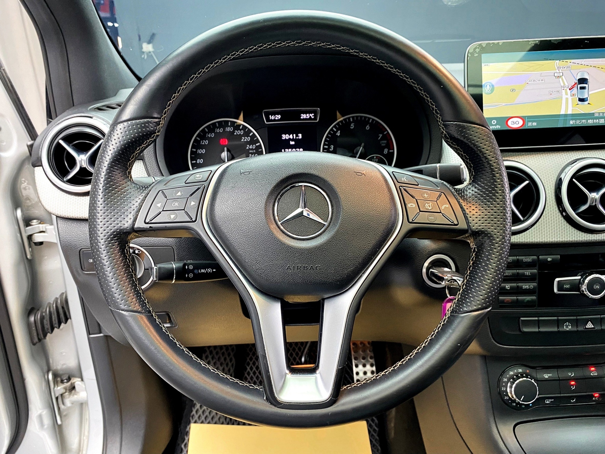 便宜無待修 2012 Benz B200 BlueEFFICIENCY W246型『小李經理』元禾國際車業/特價中/一鍵就到  第8張相片