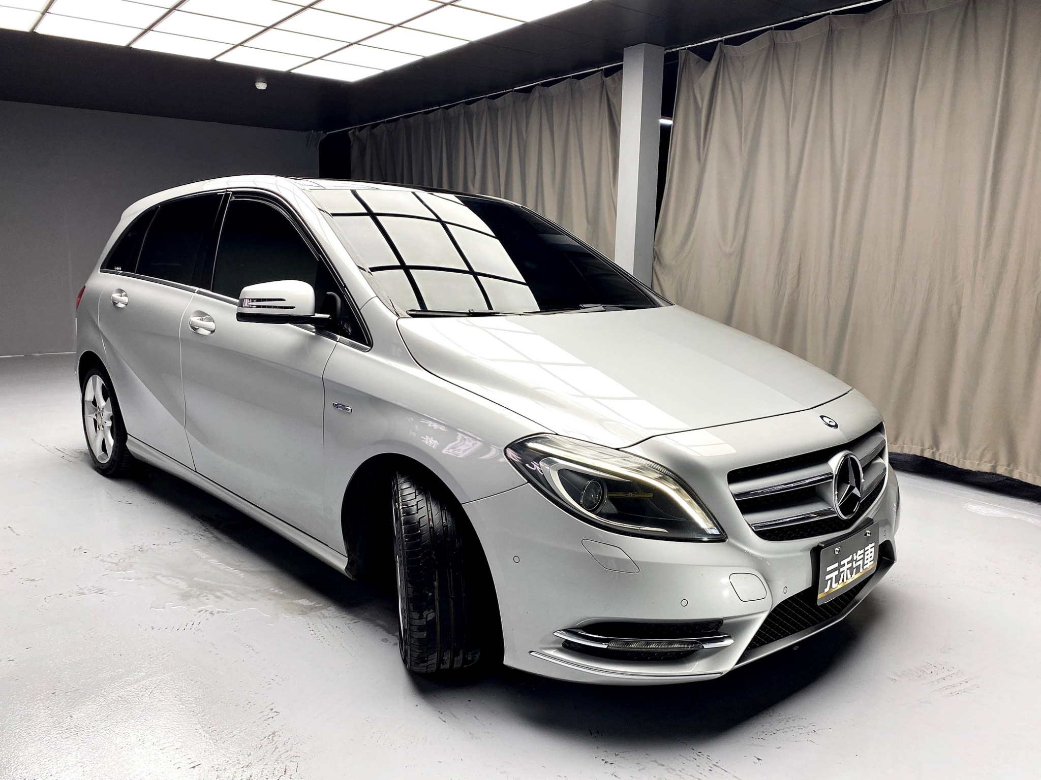 便宜無待修 2012 Benz B200 BlueEFFICIENCY W246型『小李經理』元禾國際車業/特價中/一鍵就到  第17張相片