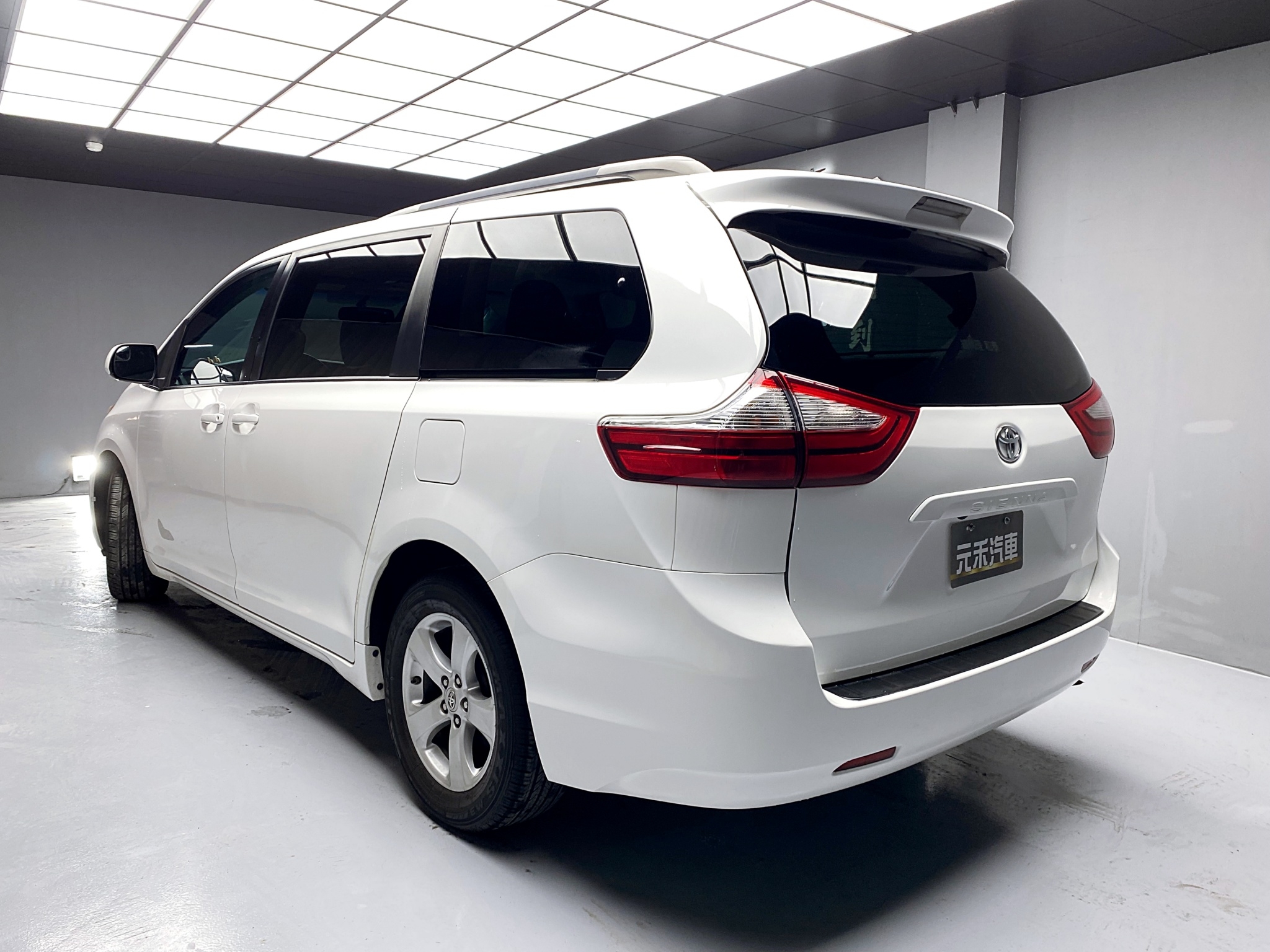 便宜無待修 2016 Toyota Sienna LE版『小李經理』元禾國際車業/特價中/一鍵就到  第3張相片