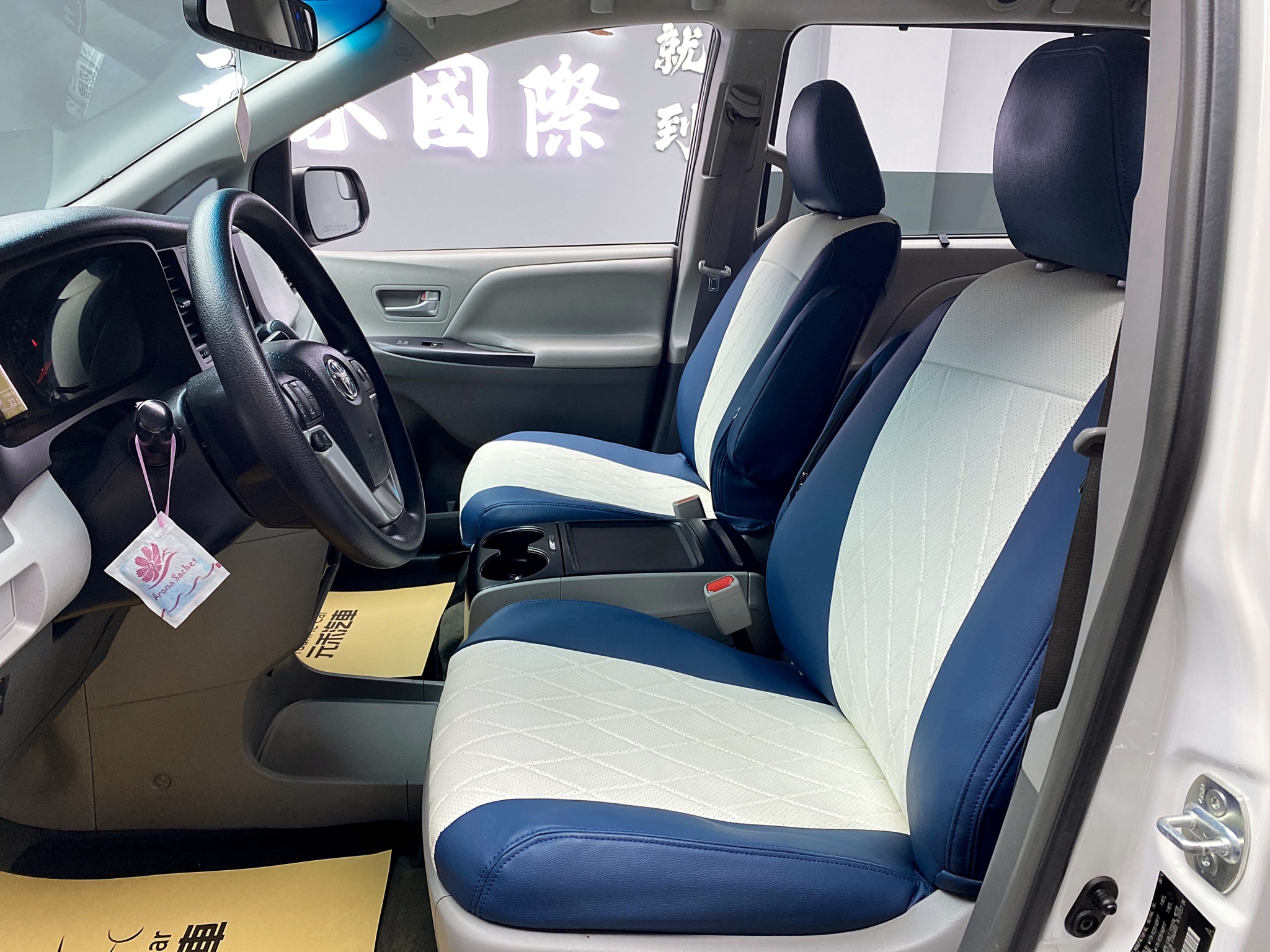 便宜無待修 2016 Toyota Sienna LE版『小李經理』元禾國際車業/特價中/一鍵就到  第13張相片
