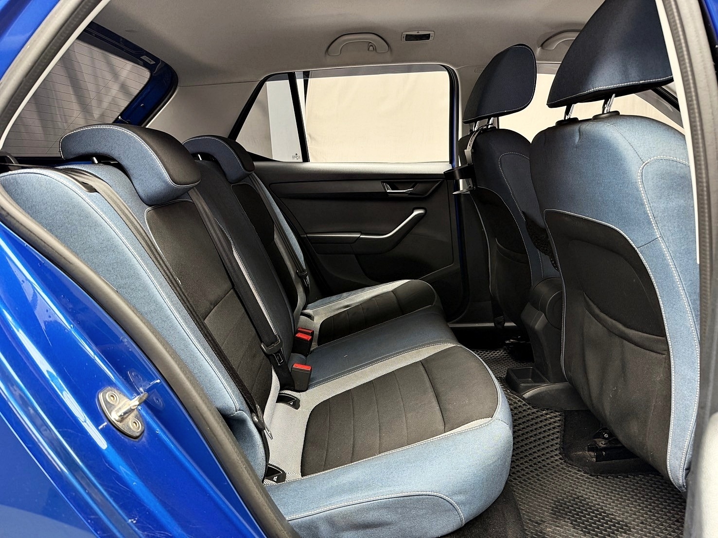 便宜無待修 2015/16 Skoda Fabia TSI Style『小李經理』元禾國際車業/特價中/一鍵就到  第8張相片