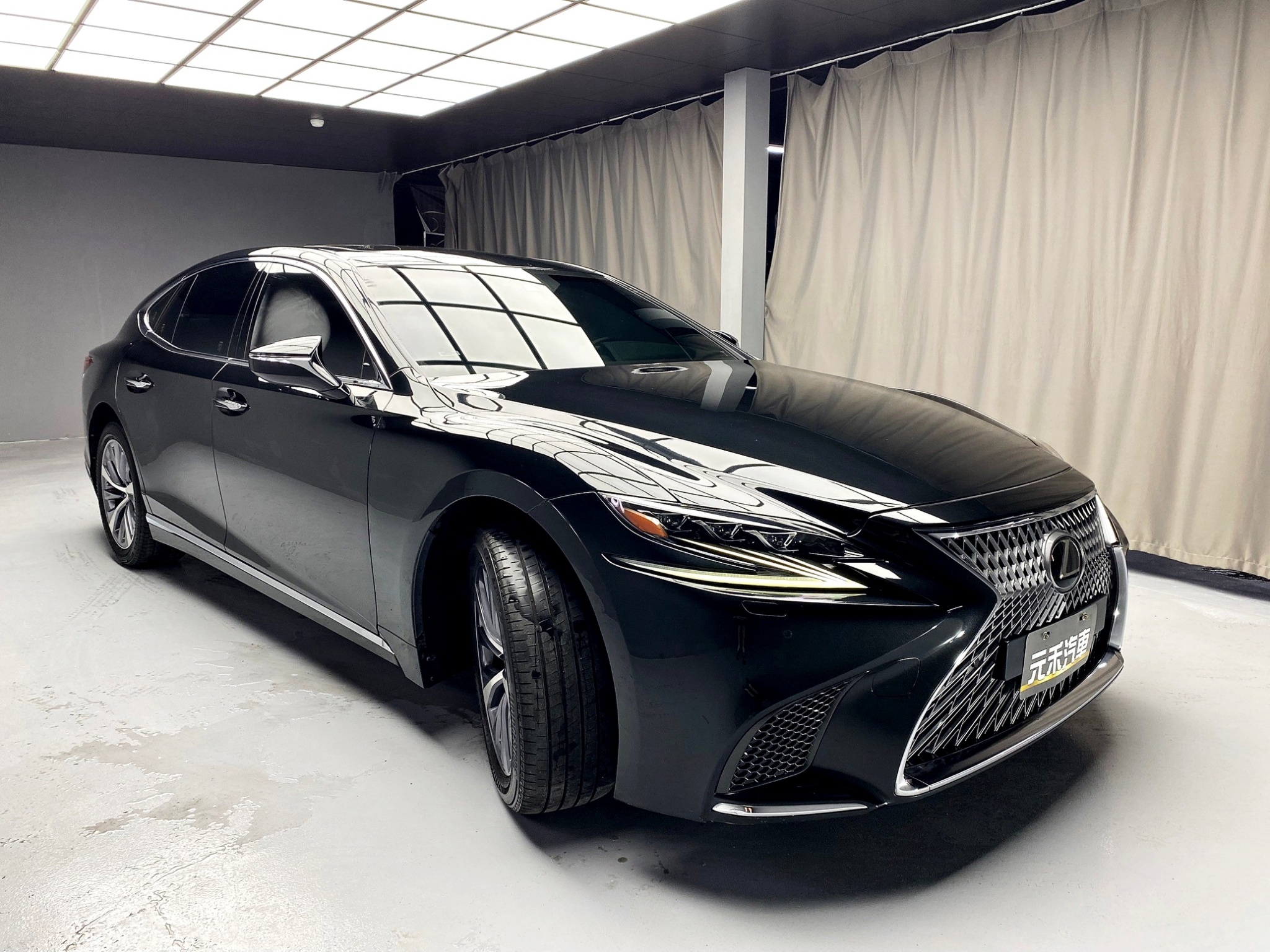 可回原廠 2019 Lexus LS350 豪華版『小李經理』元禾國際車業/特價中/一鍵就到  第17張相片