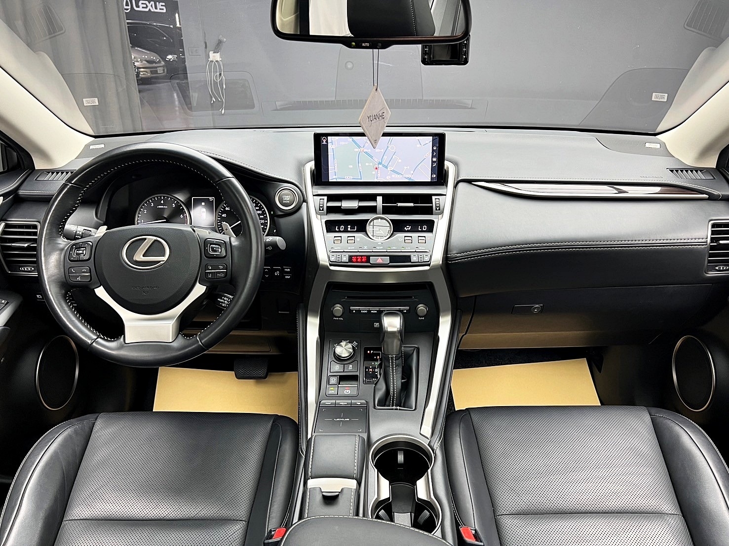 可回原廠 2017/18 Lexus NX300 旗艦版『小李經理』元禾國際車業/特價中/一鍵就到  第10張相片