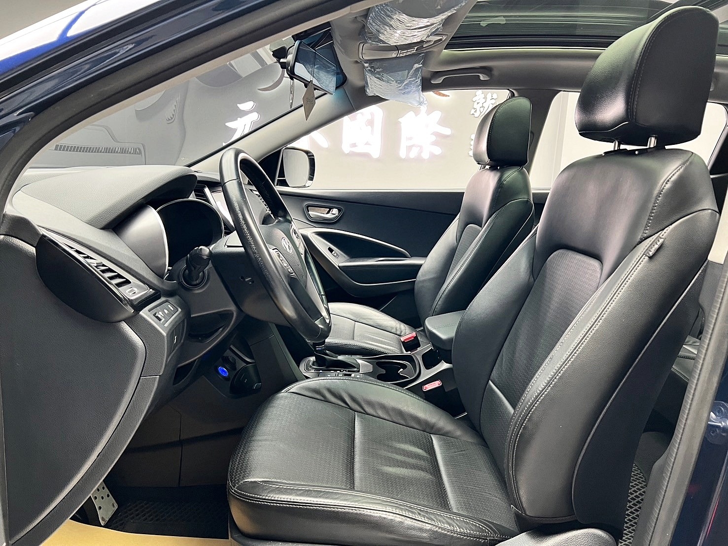 可回原廠 2014/15 Hyundai SantaFe 五人座皇家款『小李經理』元禾國際車業/特價中/一鍵就到  第12張相片