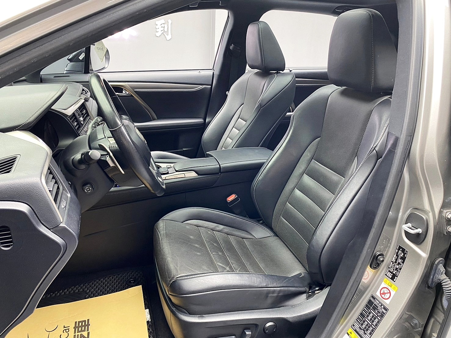 可回原廠 2017 Lexus RX200t F-Sport『小李經理』元禾國際車業/特價中/一鍵就到  第6張相片