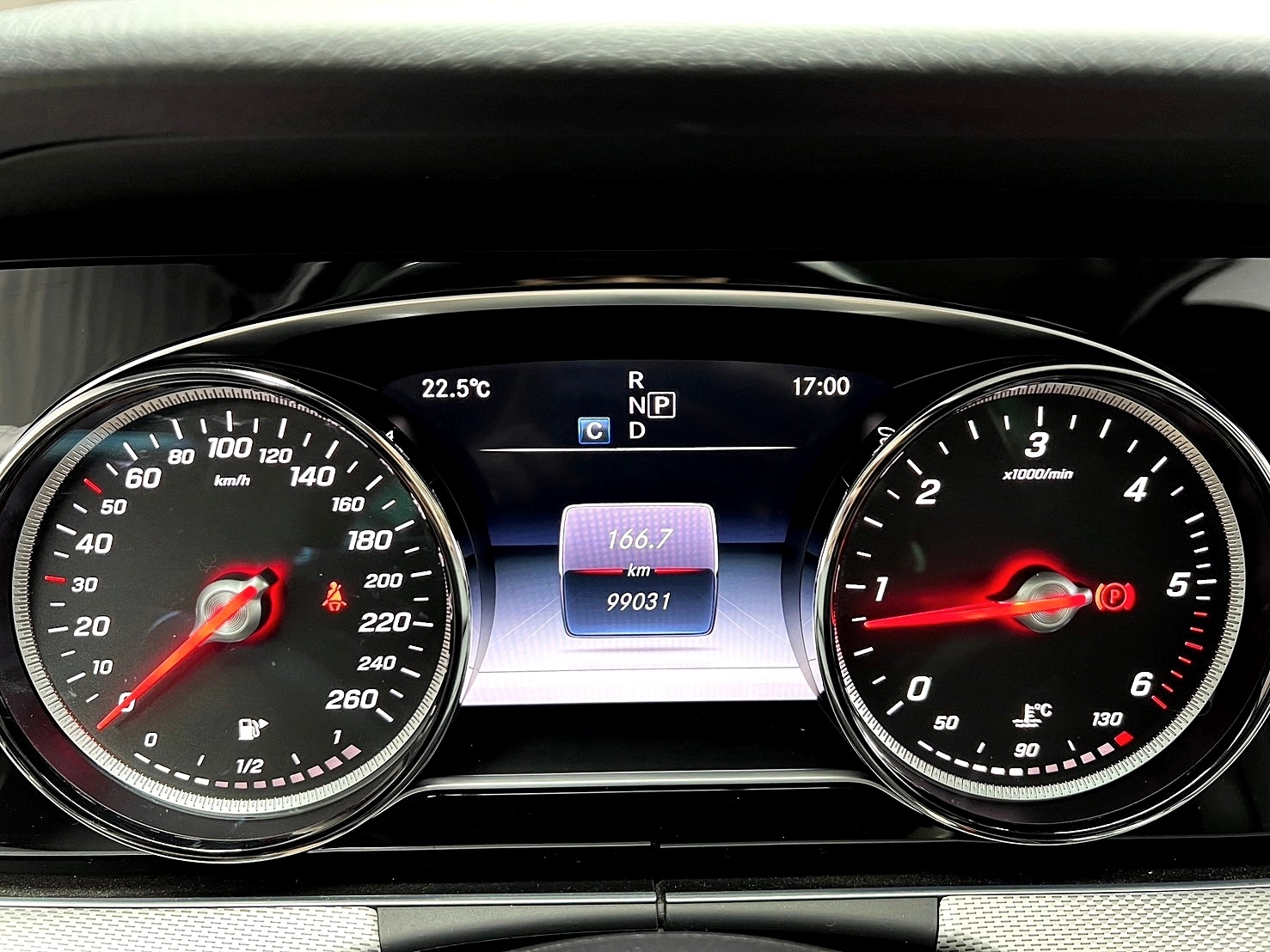 可回原廠 2016 Benz E220d Sedan Avantgarde W213型『小李經理』元禾國際車業/特價中/一鍵就到  第7張相片