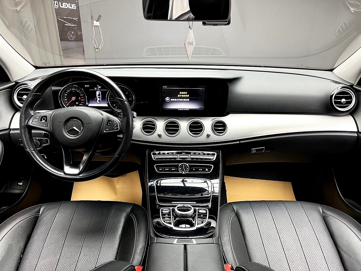 可回原廠 2016 Benz E220d Sedan Avantgarde W213型『小李經理』元禾國際車業/特價中/一鍵就到  第9張相片