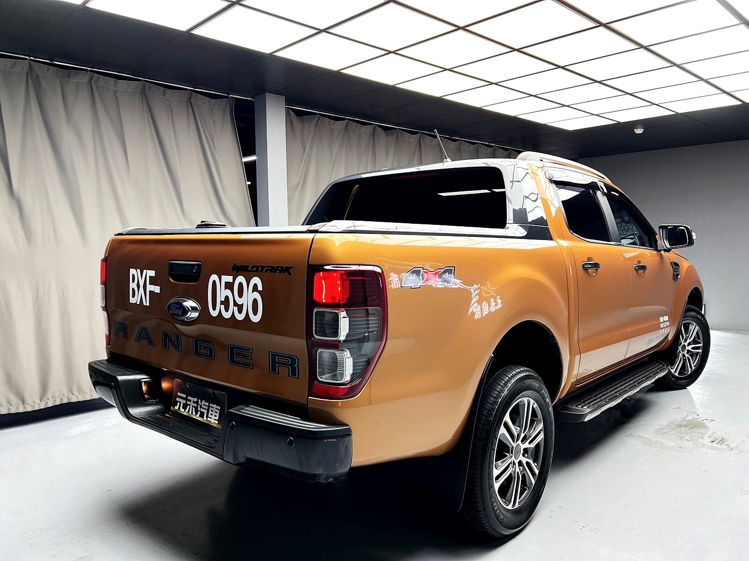 可回原廠 2021 Ford Ranger 運動型『小李經理』元禾國際車業/特價中/一鍵就到  第15張相片