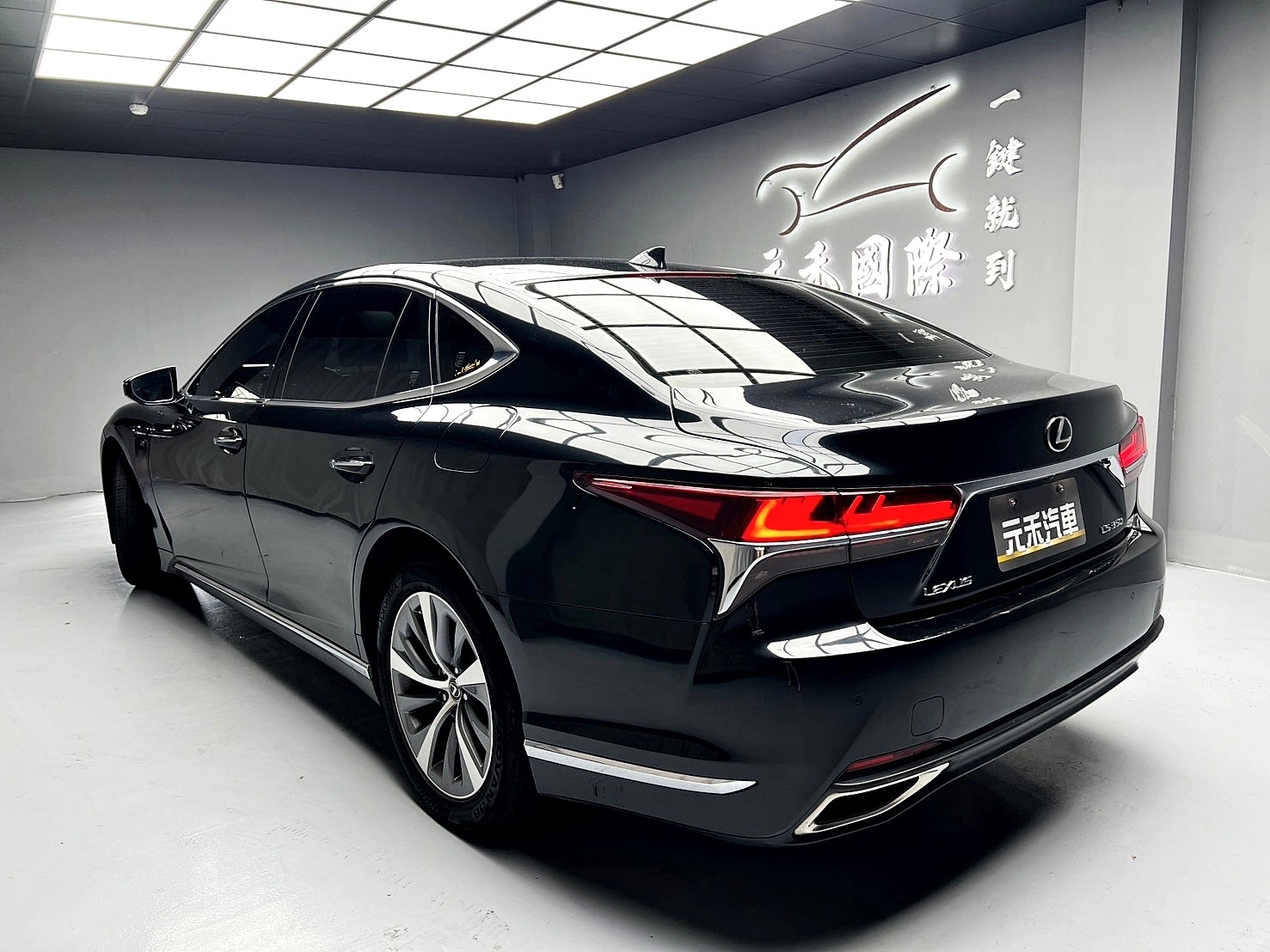 可回原廠 2018 Lexus LS350 豪華版『小李經理』元禾國際車業/特價中/一鍵就到  第3張相片