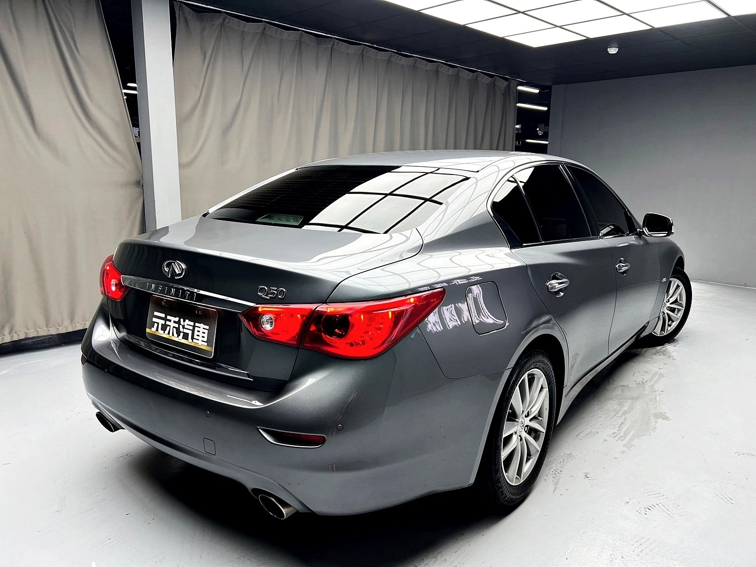 可回原廠 2016 Infiniti Q50 豪華款『小李經理』元禾國際車業/特價中/一鍵就到  第16張相片