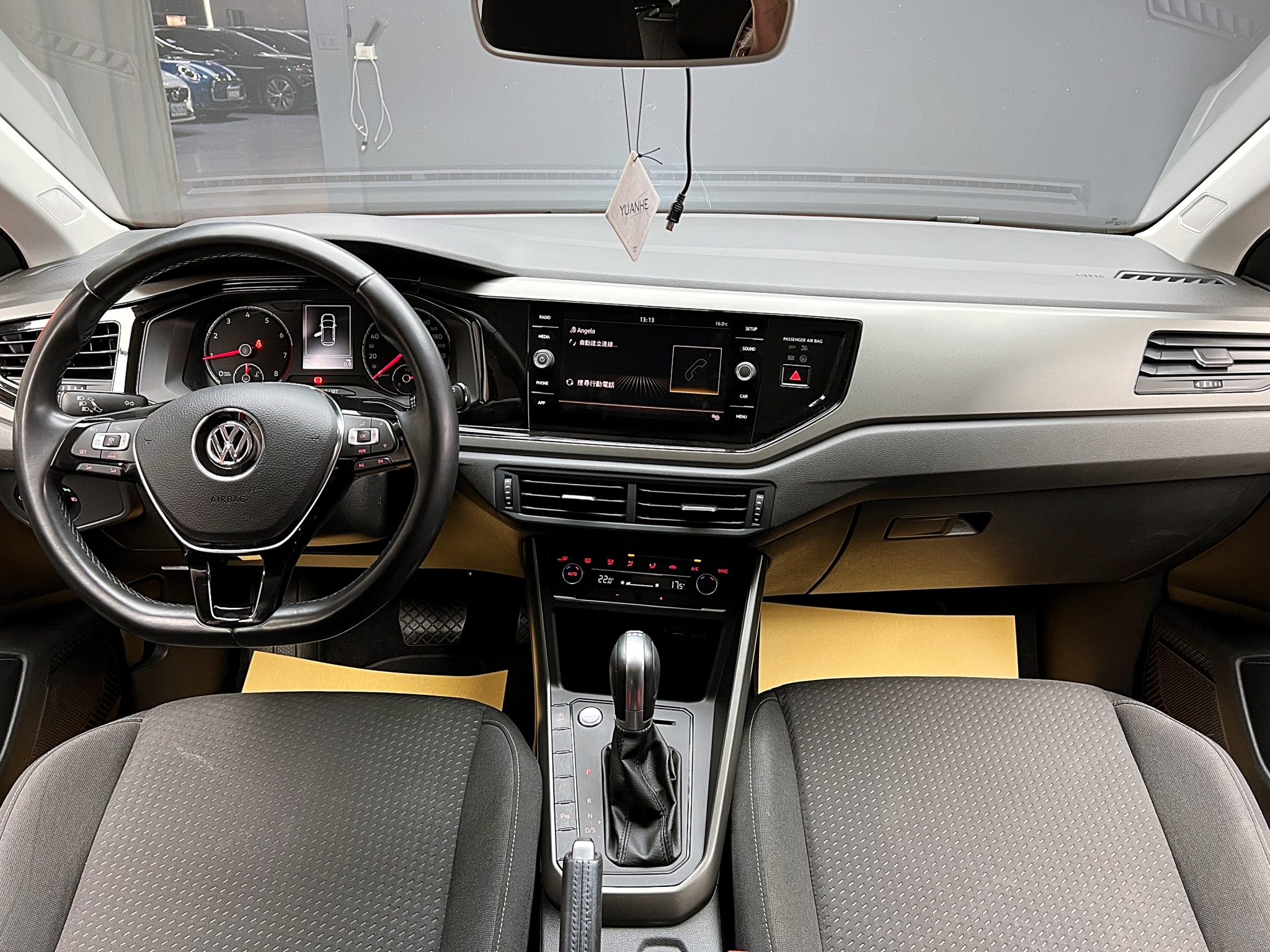 可回原廠 2019 Volkswagen Polo 230TSI Comfortline『小李經理』元禾國際車業/特價中/一鍵就到  第9張相片