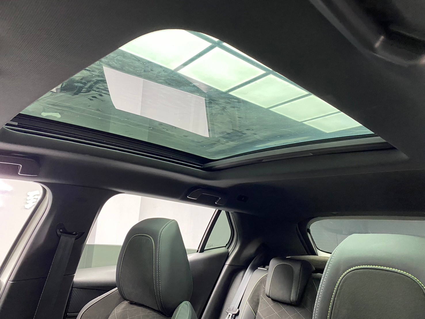 可回原廠 2021/22 Peugeot 2008 GT Pack Cielo『小李經理』元禾國際車業/特價中/一鍵就到  第7張相片