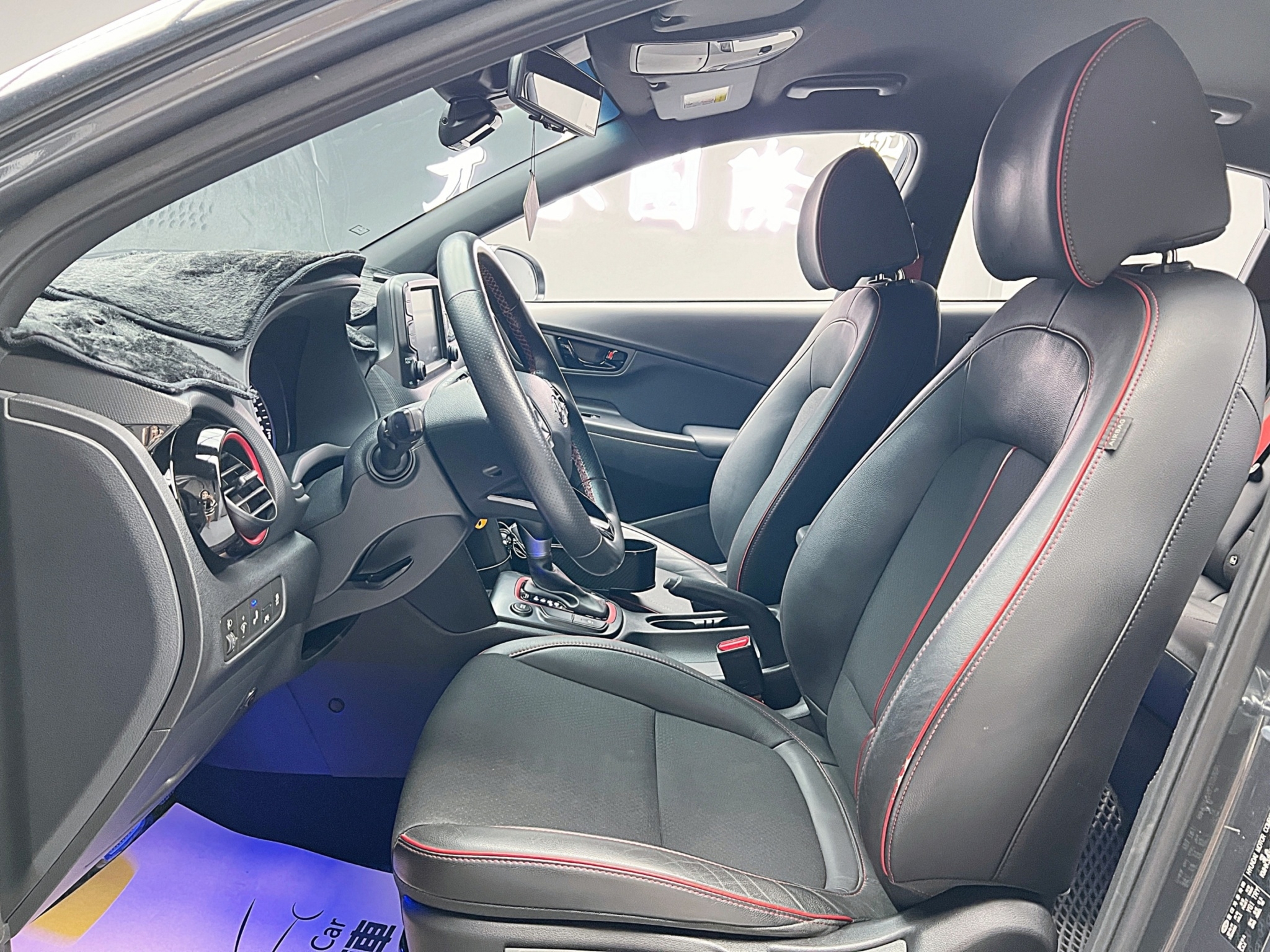 可回原廠 2019 Hyundai Kona 2WD勁智型『小李經理』元禾國際車業/特價中/一鍵就到  第10張相片
