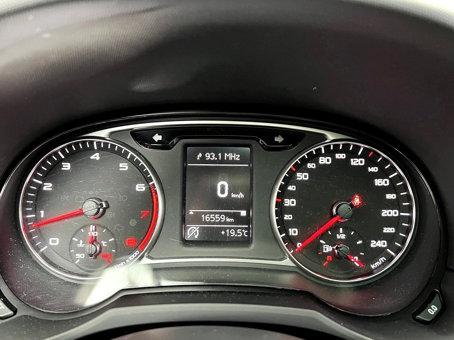 可回原廠 2017 Audi A1 Sportback 30TFSI『小李經理』元禾國際車業/特價中/一鍵就到  第4張相片