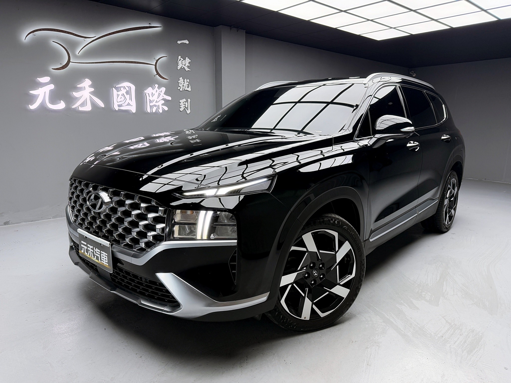 可回原廠 2022 Hyundai SantaFe GLD-B 七人座『小李經理』元禾國際車業/特價中/一鍵就到  第1張相片