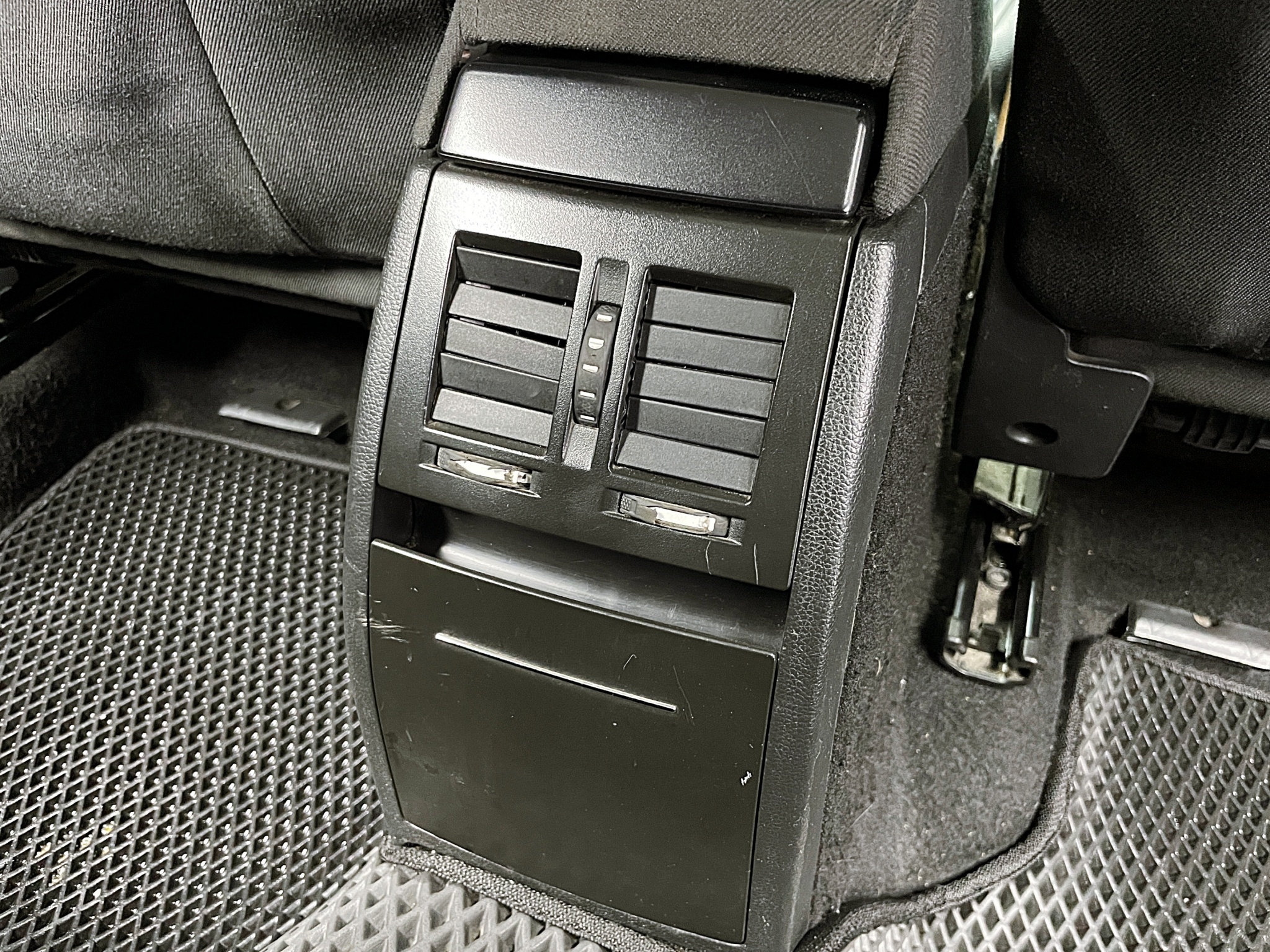 可回原廠 2015/16 Skoda Yeti TSI 魅力款『小李經理』元禾國際車業/特價中/一鍵就到  第8張相片