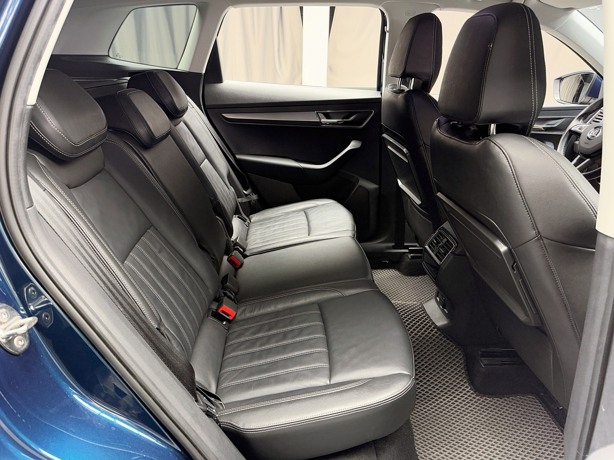 可回原廠 2018 Skoda Karoq TSI 尊榮版『小李經理』元禾國際車業/特價中/一鍵就到  第3張相片