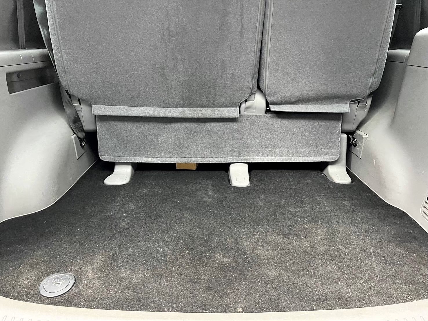 可回原廠  2019 Hyundai Grand Starex 八人座天窗旗艦型『小李經理』元禾國際車業/特價中/一鍵就到  第9張相片