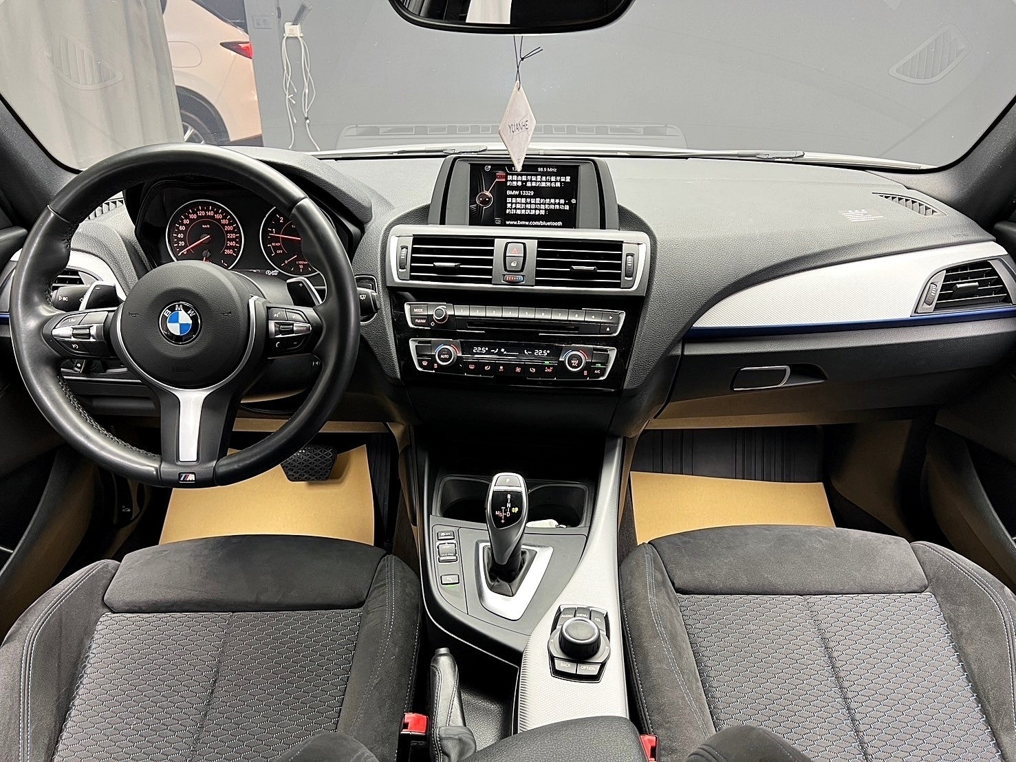 可回原廠 2016 BMW 120i M-SPORT F20型『小李經理』元禾國際車業/特價中/一鍵就到  第8張相片