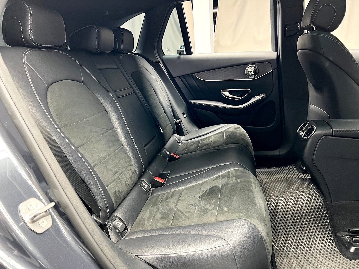 可回原廠 2016 Benz GLC250 4MATIC AMG Line X253型 『小李經理』元禾國際車業/特價中/一鍵就到  第11張相片