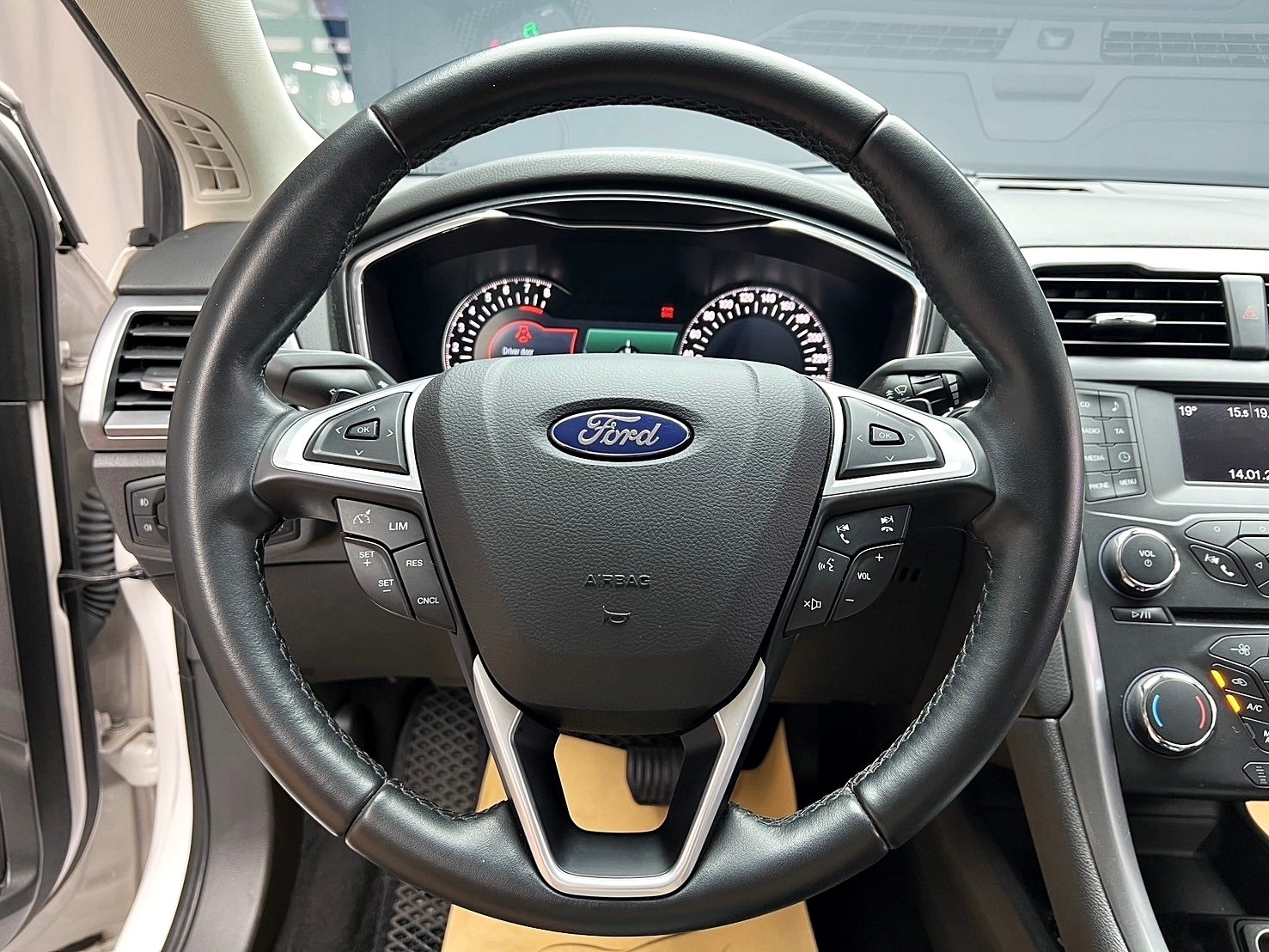 可回原廠 2014/15 Ford Mondeo EcoBoost『小李經理』元禾國際車業/特價中/一鍵就到  第9張相片