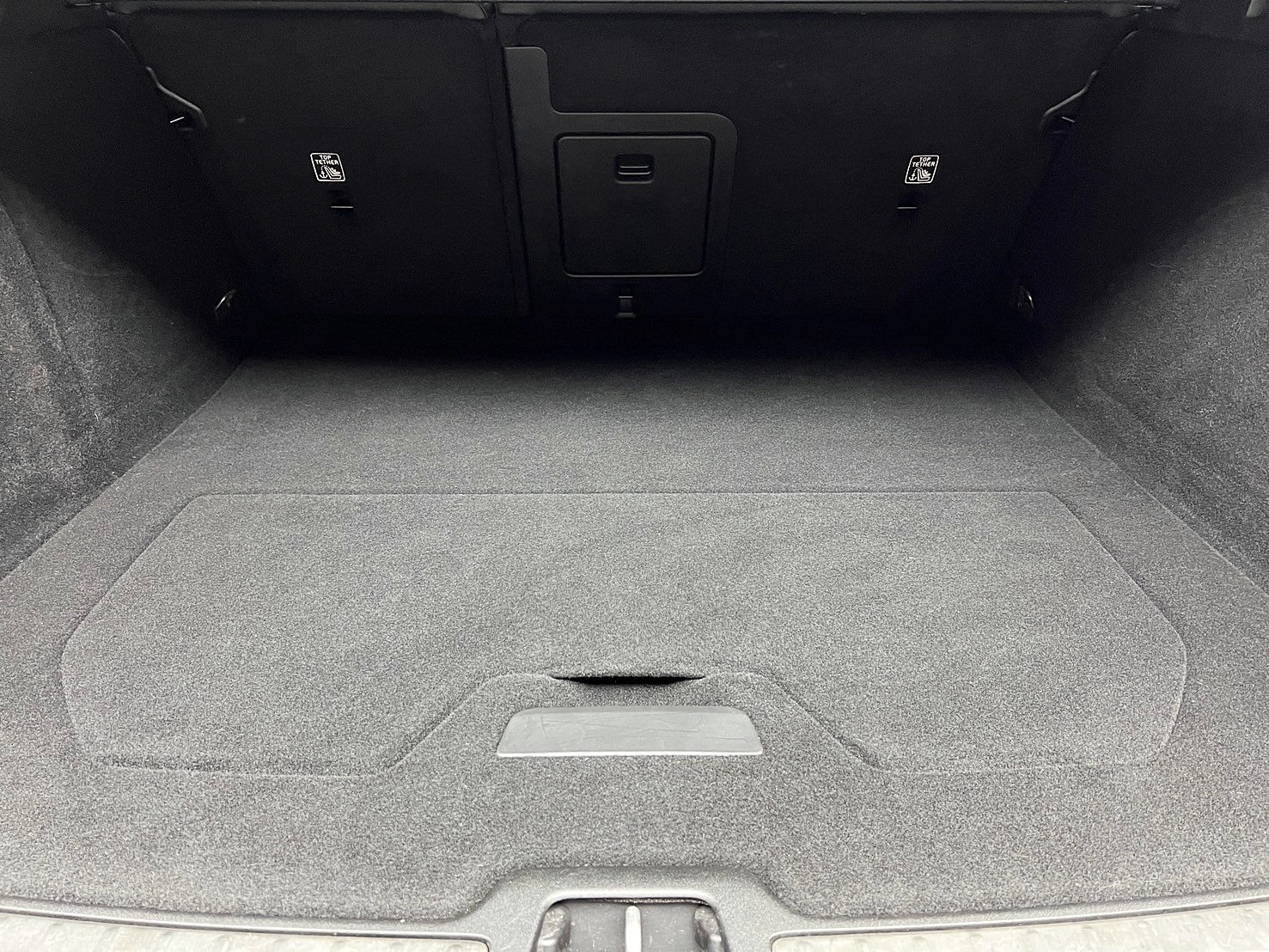 可回原廠 2021 Volvo V60 B5 R-Design『小李經理』元禾國際車業/特價中/一鍵就到  第8張相片
